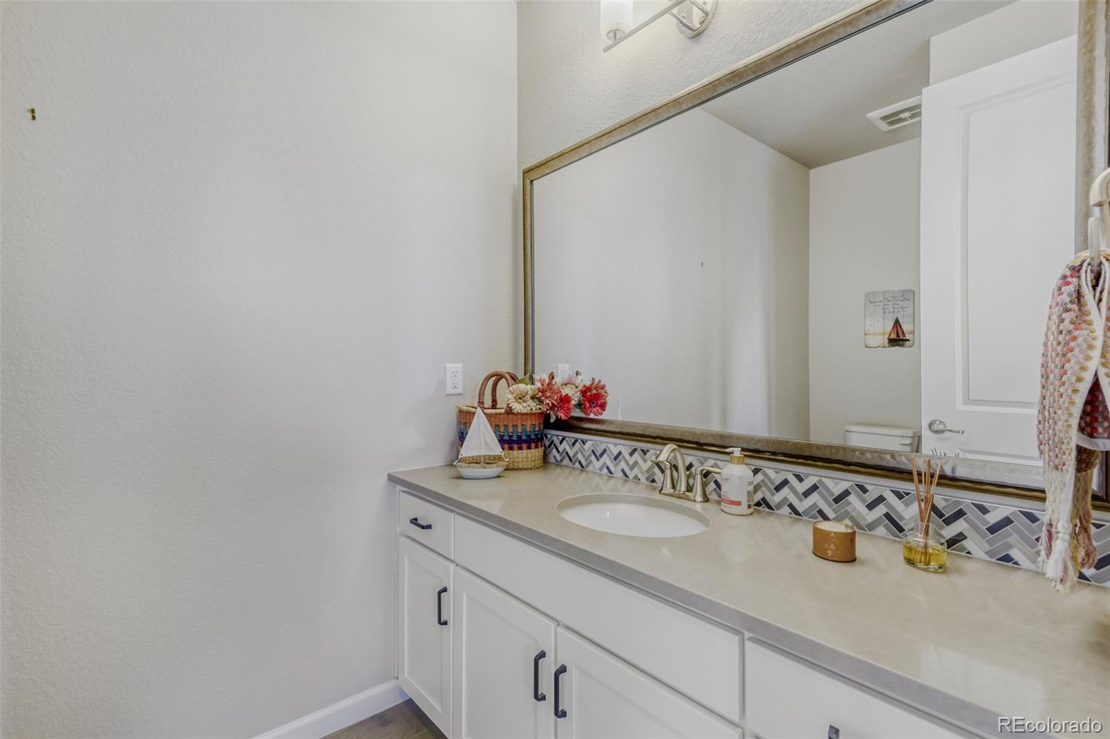MLS Image #34 for 8214  superior circle,littleton, Colorado