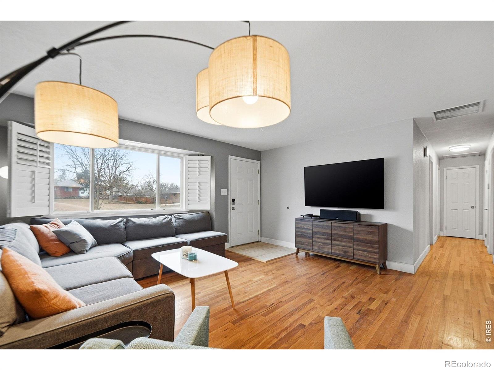 MLS Image #3 for 6034 s steele street,centennial, Colorado