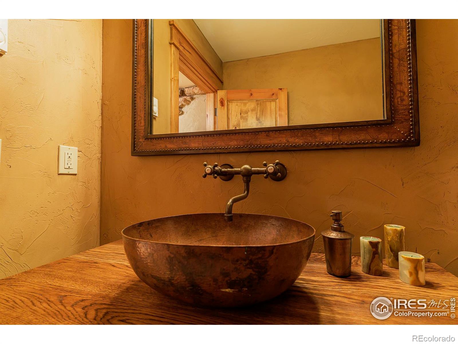 MLS Image #32 for 8576  niwot meadow farm road,niwot, Colorado