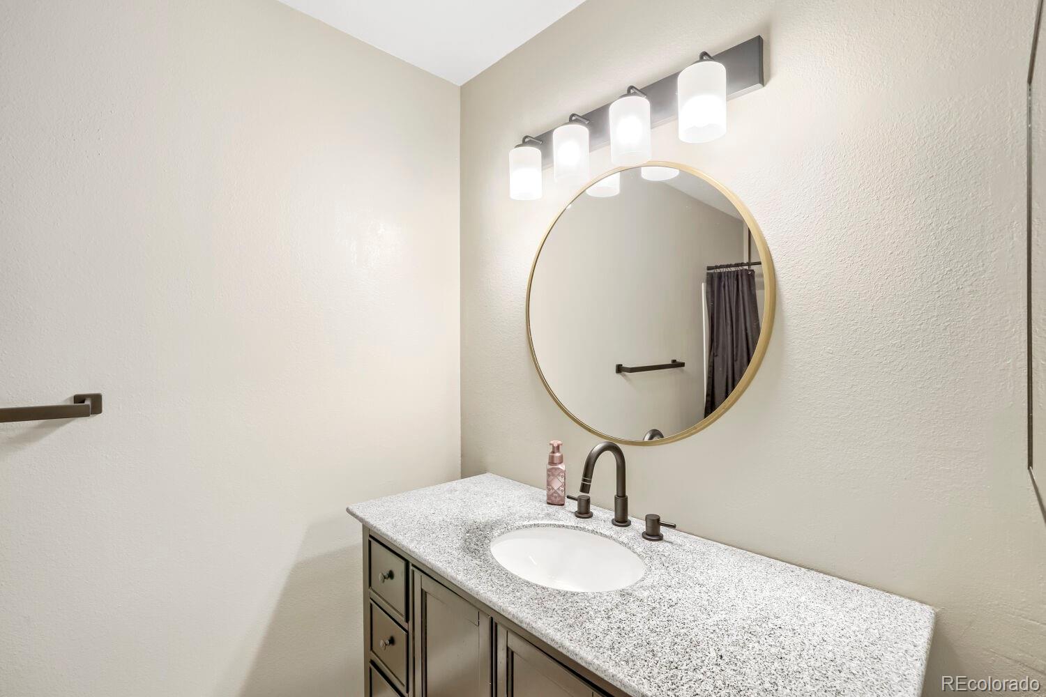 MLS Image #11 for 326  wright street 205,lakewood, Colorado