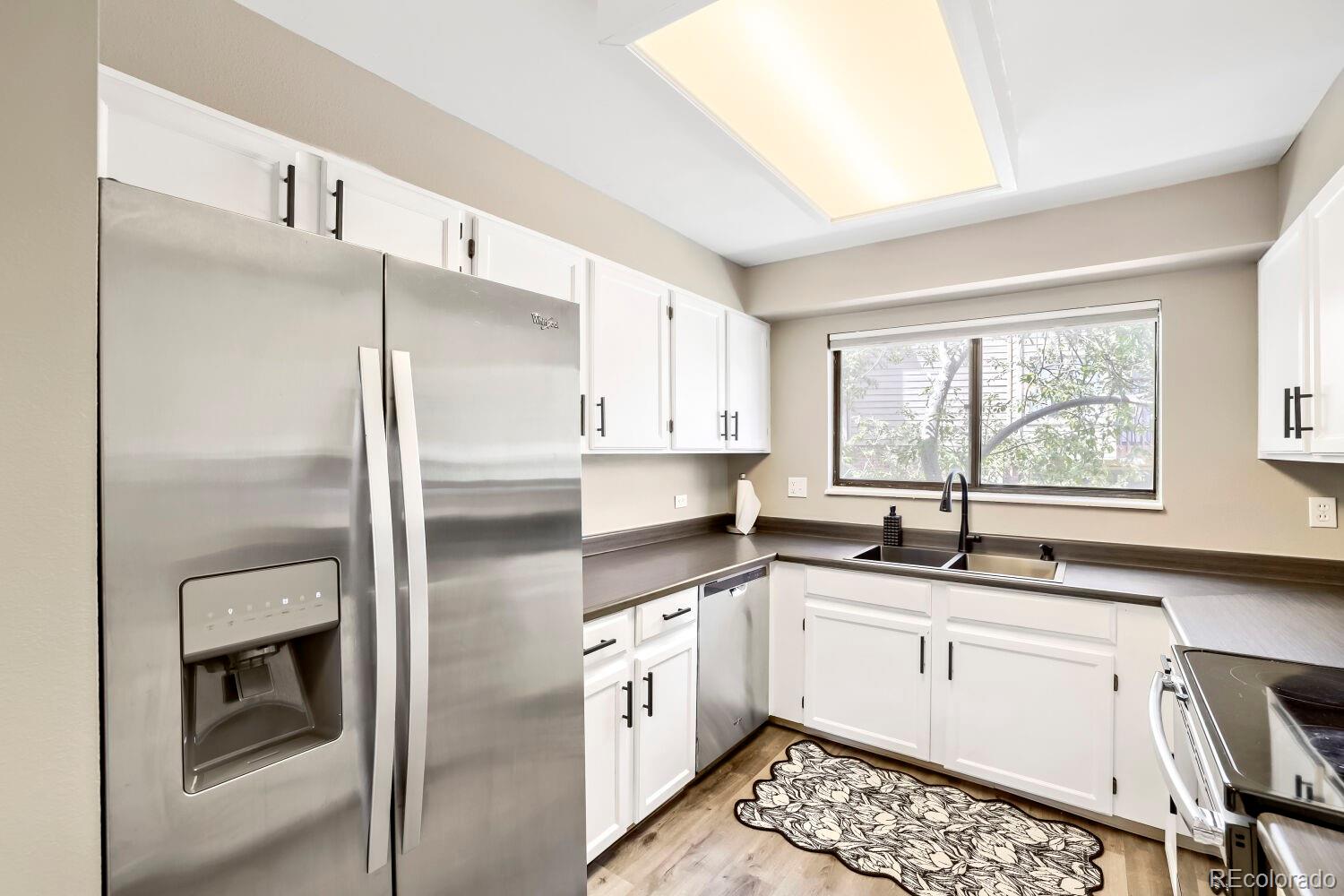 MLS Image #5 for 326  wright street 205,lakewood, Colorado