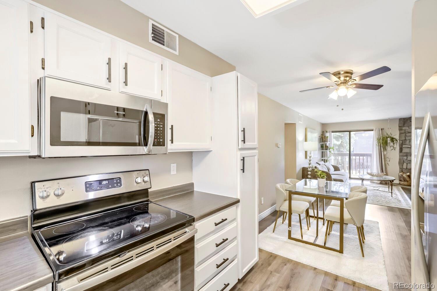 MLS Image #6 for 326  wright street 205,lakewood, Colorado