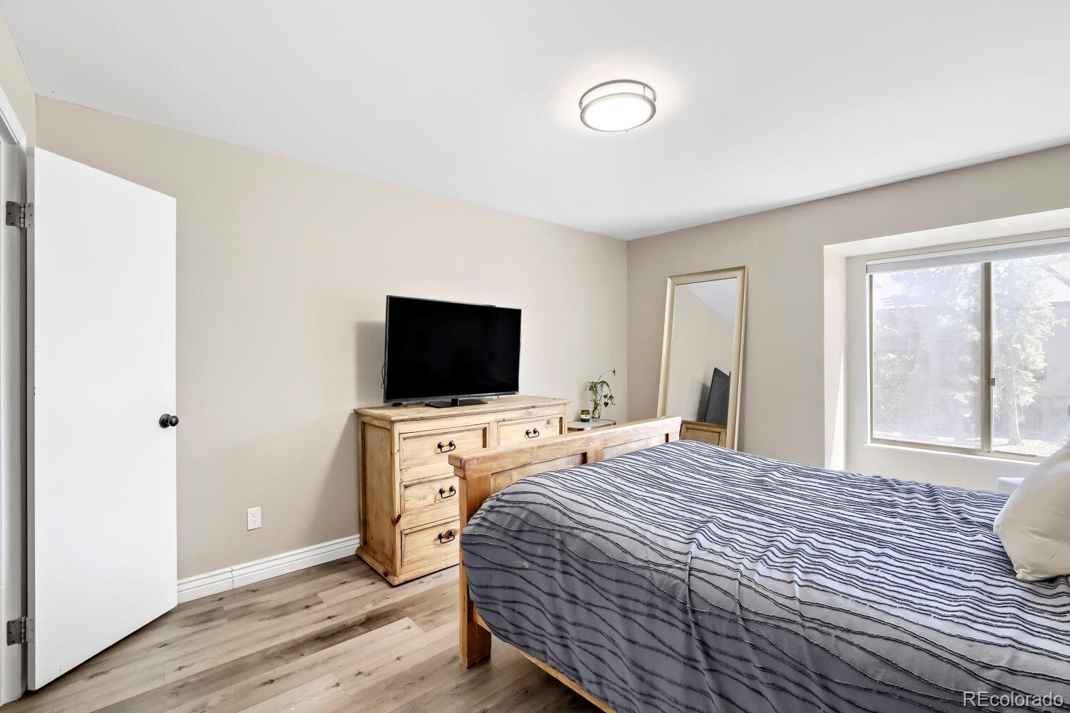 MLS Image #8 for 326  wright street 205,lakewood, Colorado