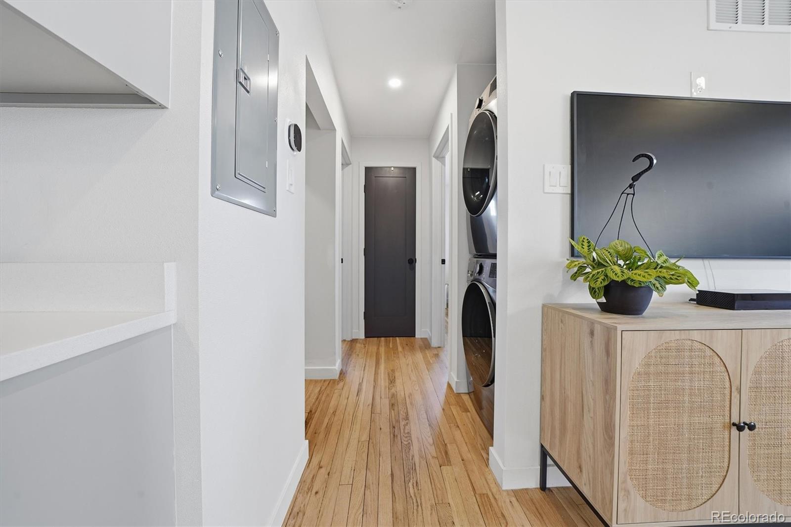 MLS Image #17 for 1087  wolff street,denver, Colorado