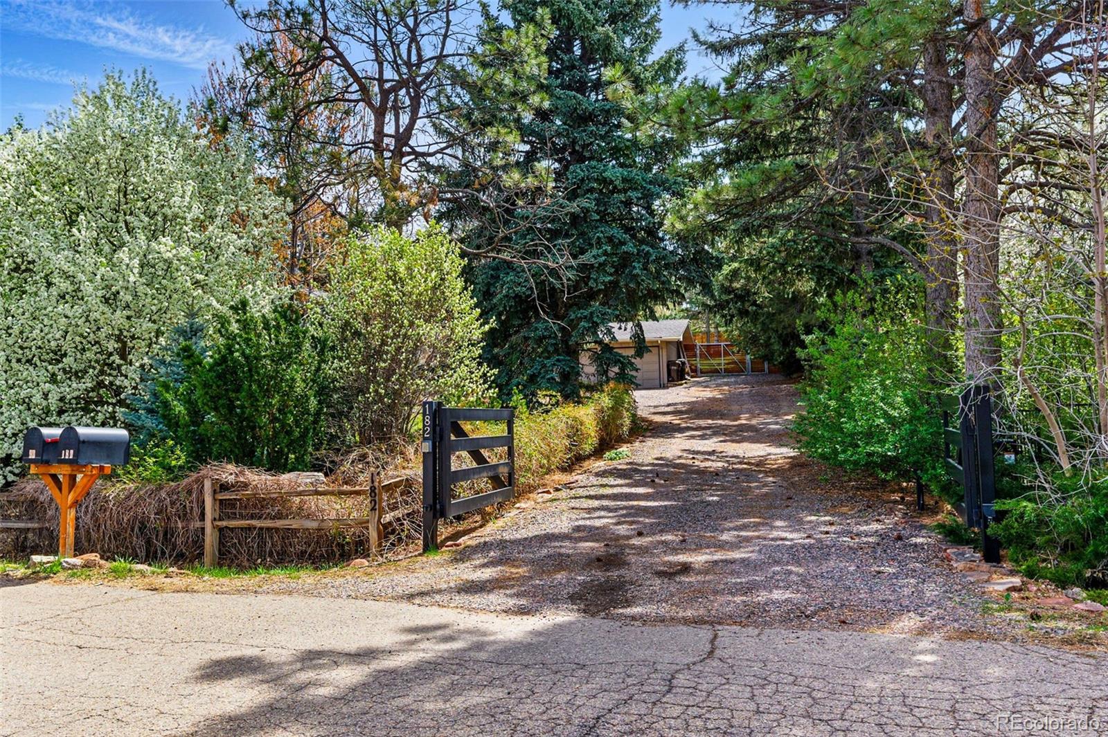 MLS Image #2 for 182  ridge road,boulder, Colorado