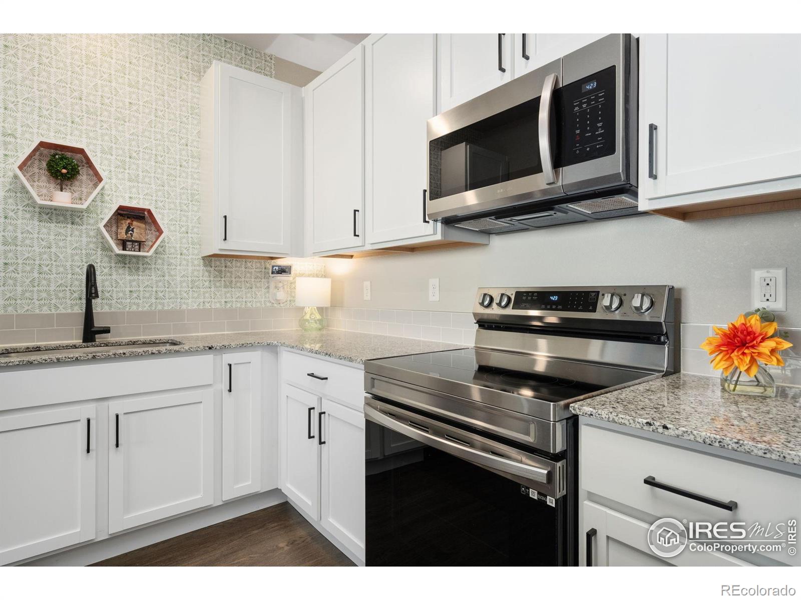 MLS Image #15 for 229  molinar street,johnstown, Colorado