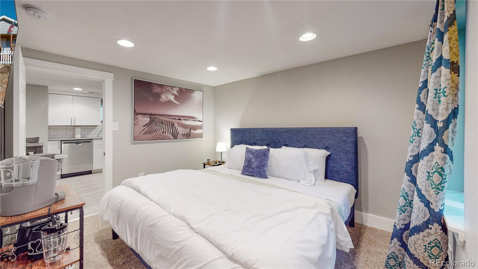 MLS Image #18 for 2881 w 65th avenue,denver, Colorado