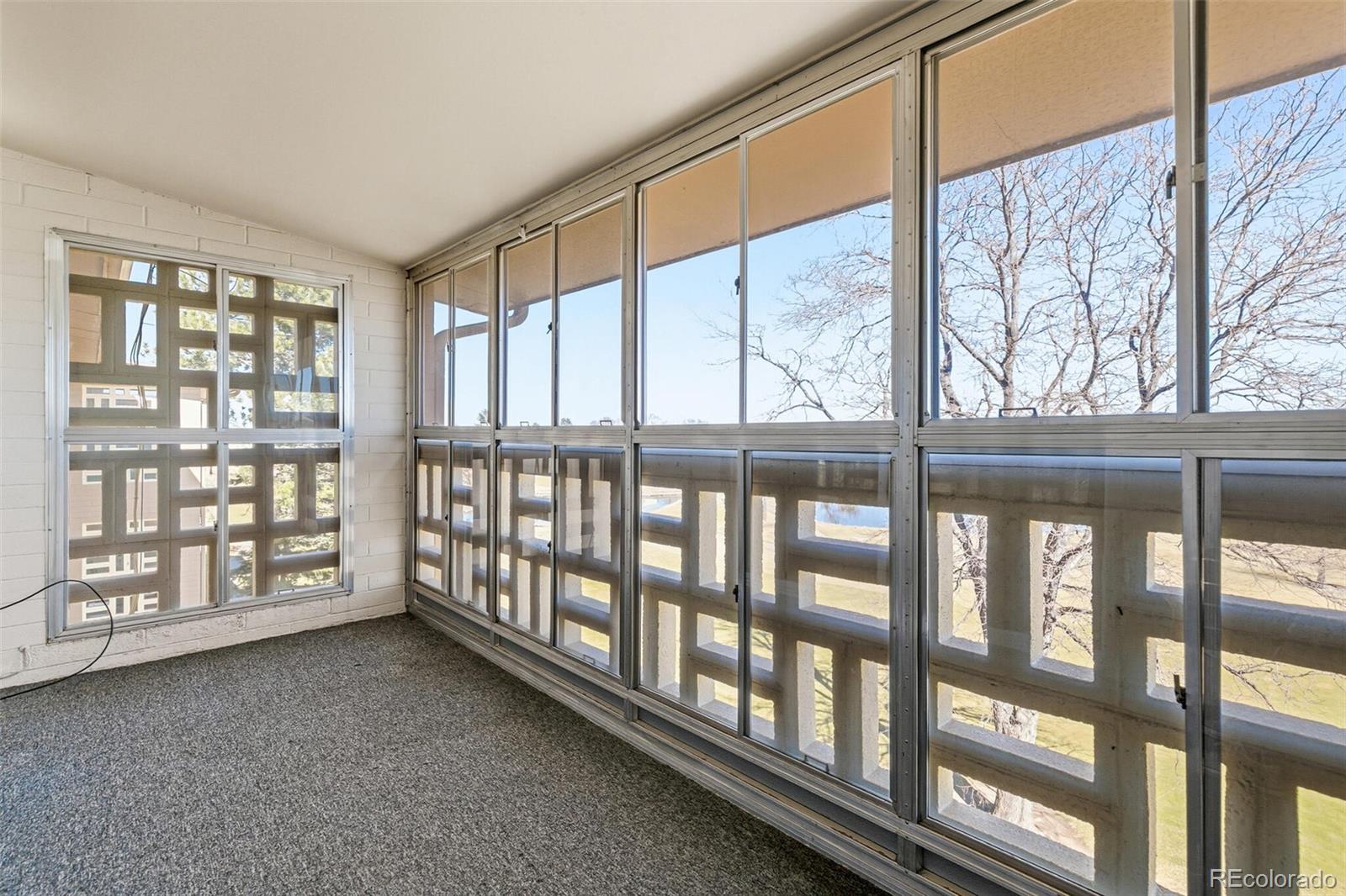 MLS Image #11 for 690 s alton way,denver, Colorado