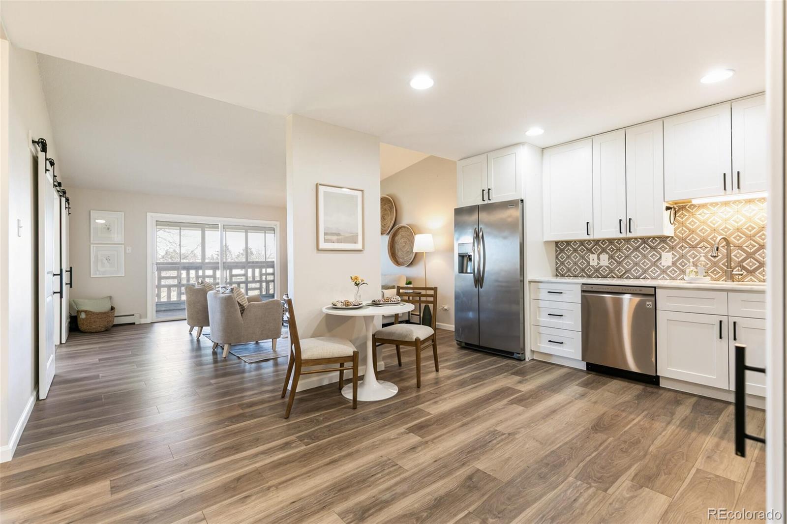 MLS Image #5 for 690 s alton way,denver, Colorado