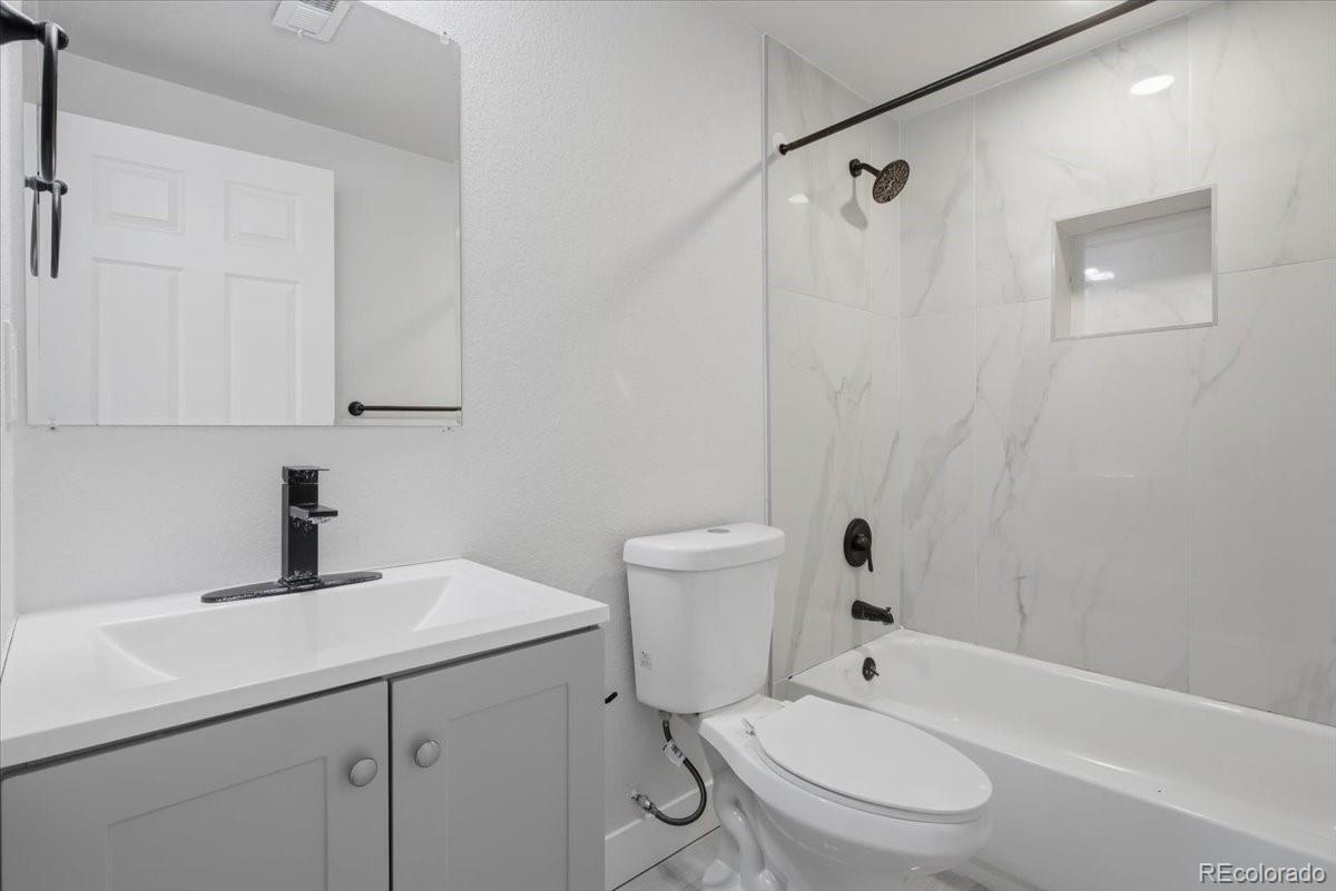 MLS Image #23 for 660  elbert street,denver, Colorado
