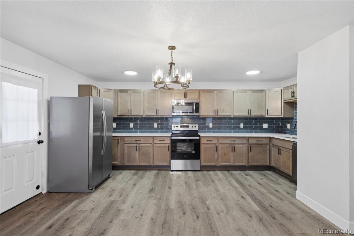 MLS Image #8 for 660  elbert street,denver, Colorado