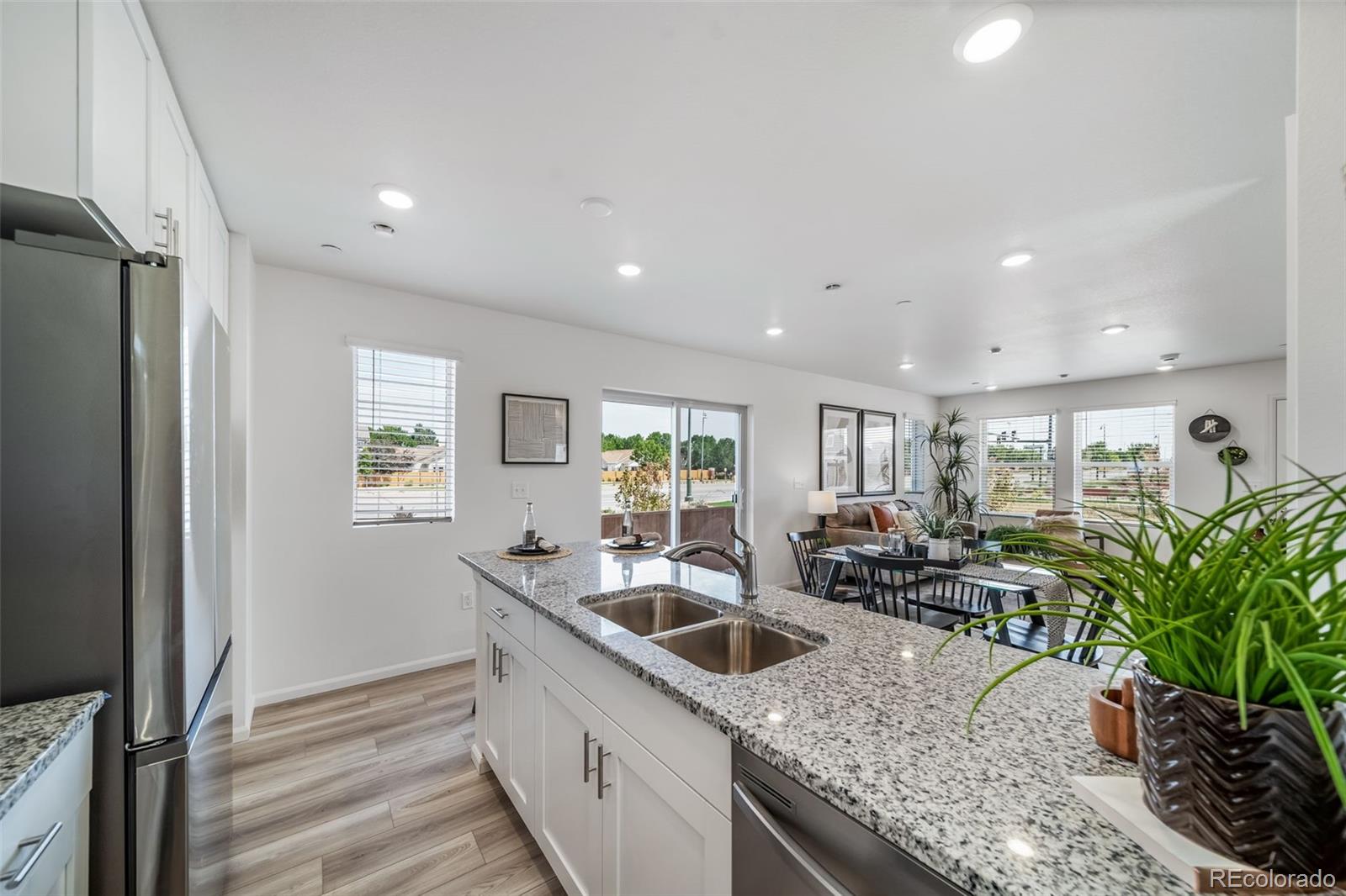 MLS Image #4 for 10324  ursula street,commerce city, Colorado