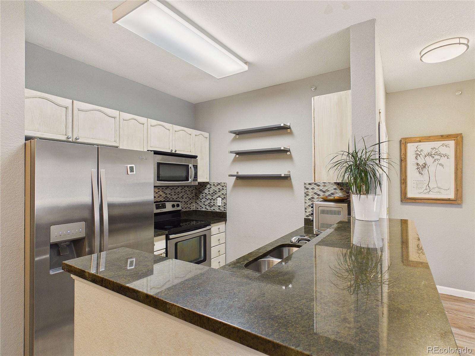 MLS Image #20 for 8389 s independence circle,littleton, Colorado