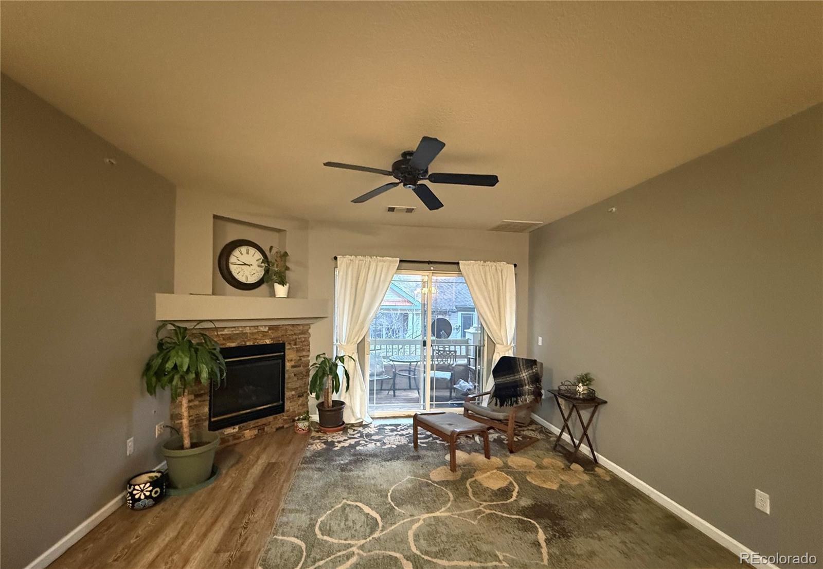 MLS Image #4 for 8389 s independence circle,littleton, Colorado