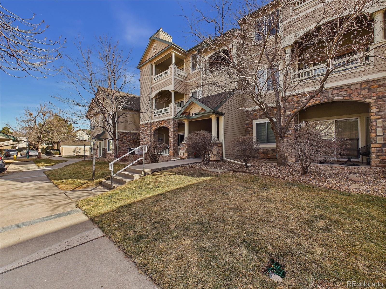 MLS Image #8 for 8389 s independence circle,littleton, Colorado