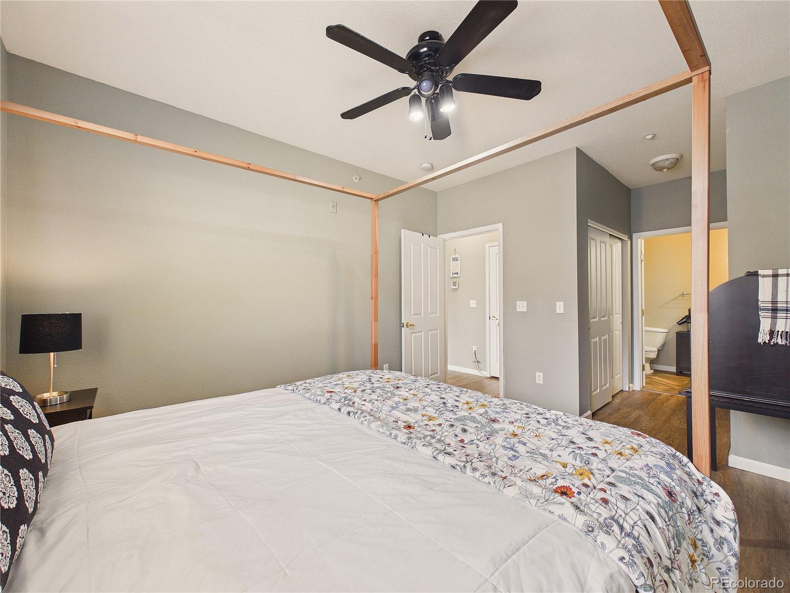 MLS Image #9 for 8389 s independence circle,littleton, Colorado