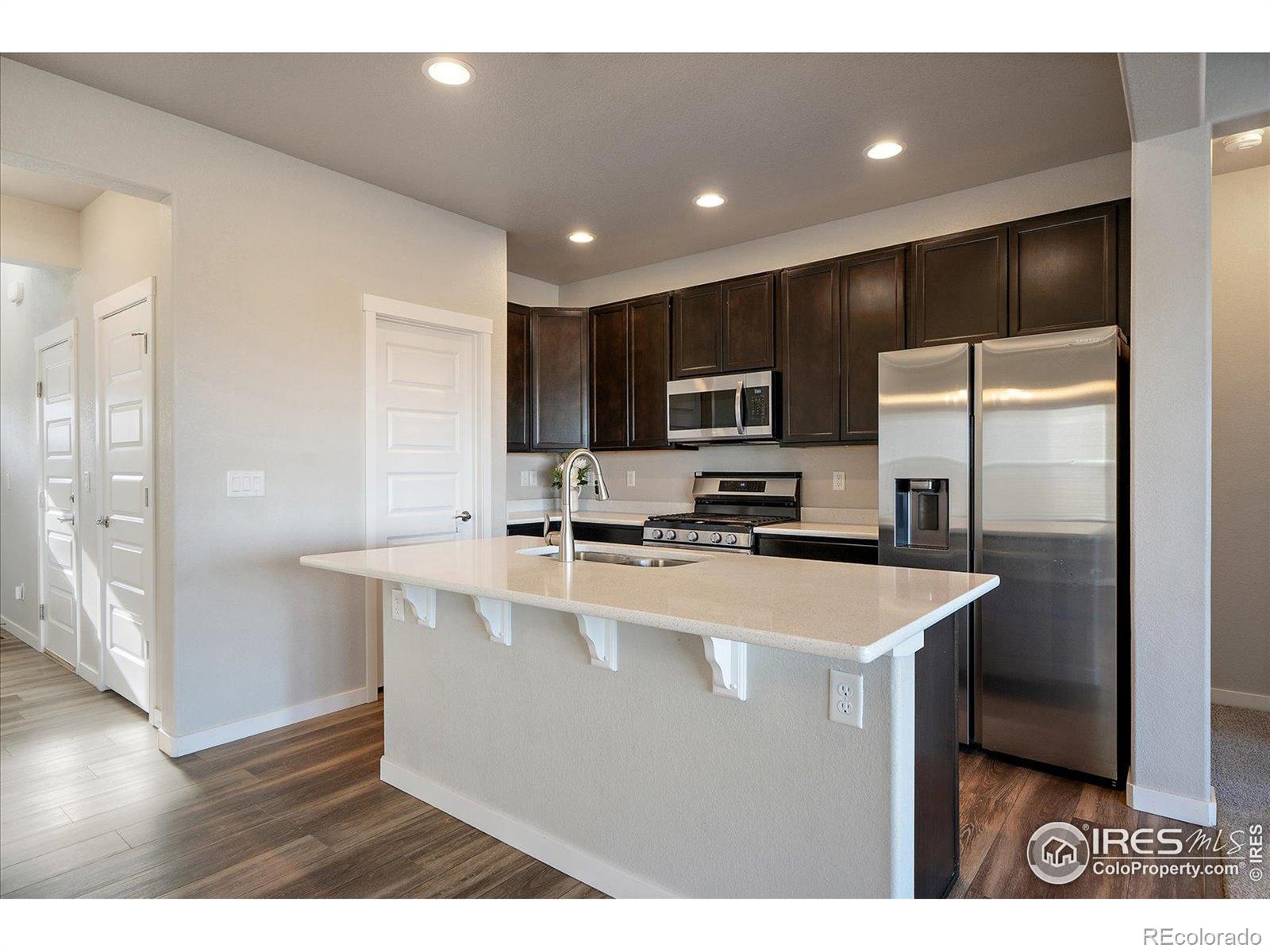 MLS Image #4 for 118  chipeta way,lochbuie, Colorado
