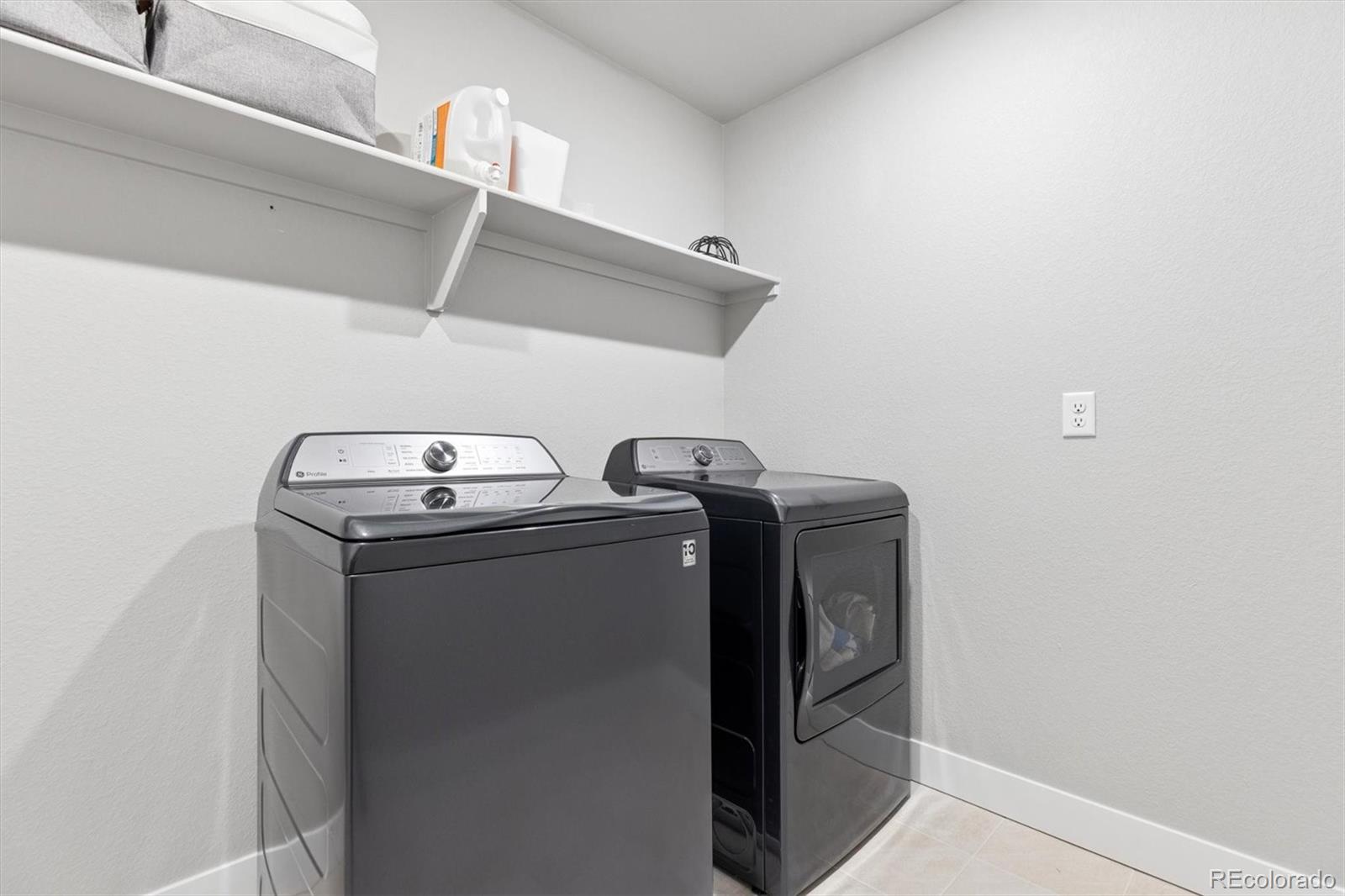 MLS Image #22 for 9750  banner peak street,littleton, Colorado