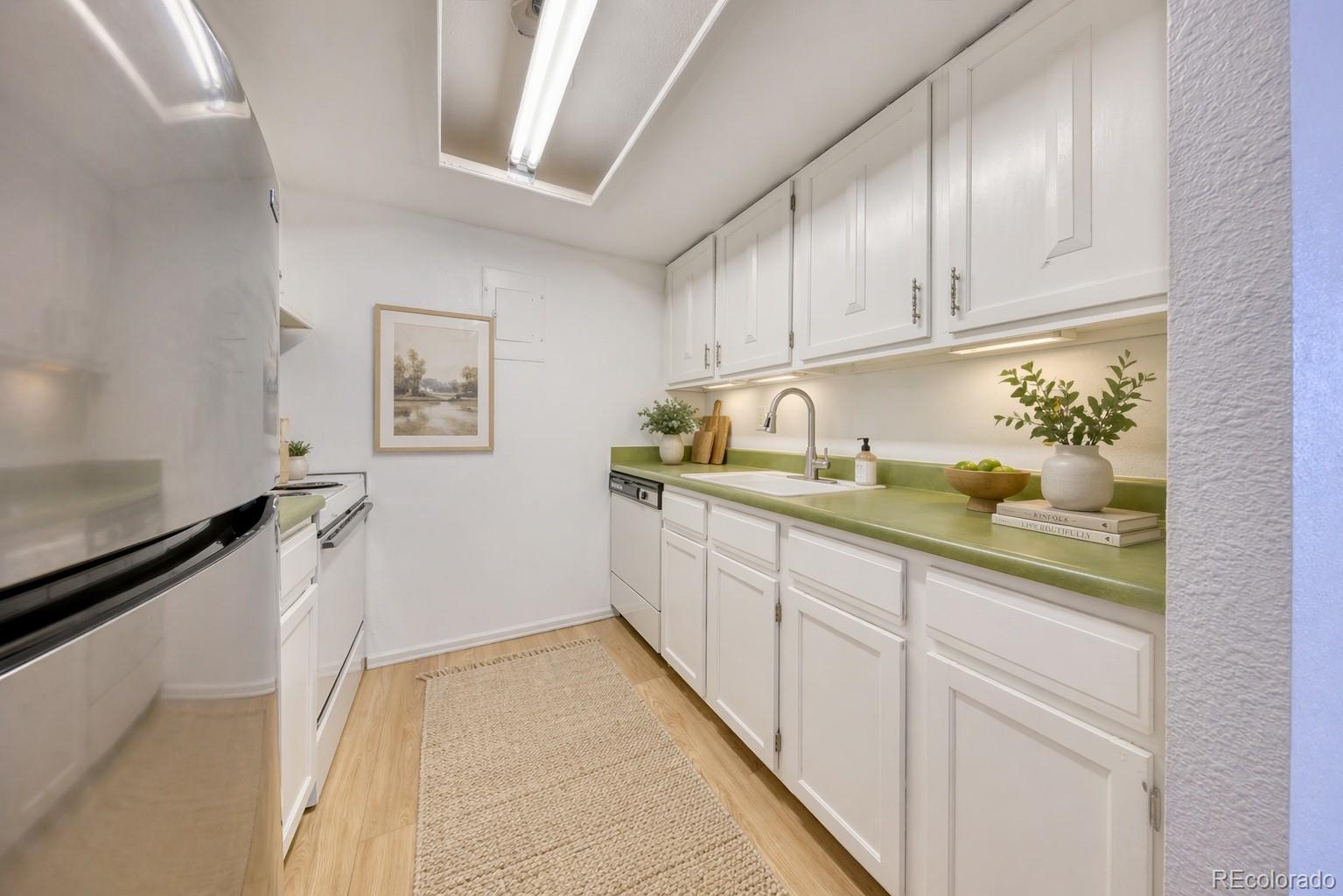 MLS Image #11 for 1150  golden circle 511,golden, Colorado