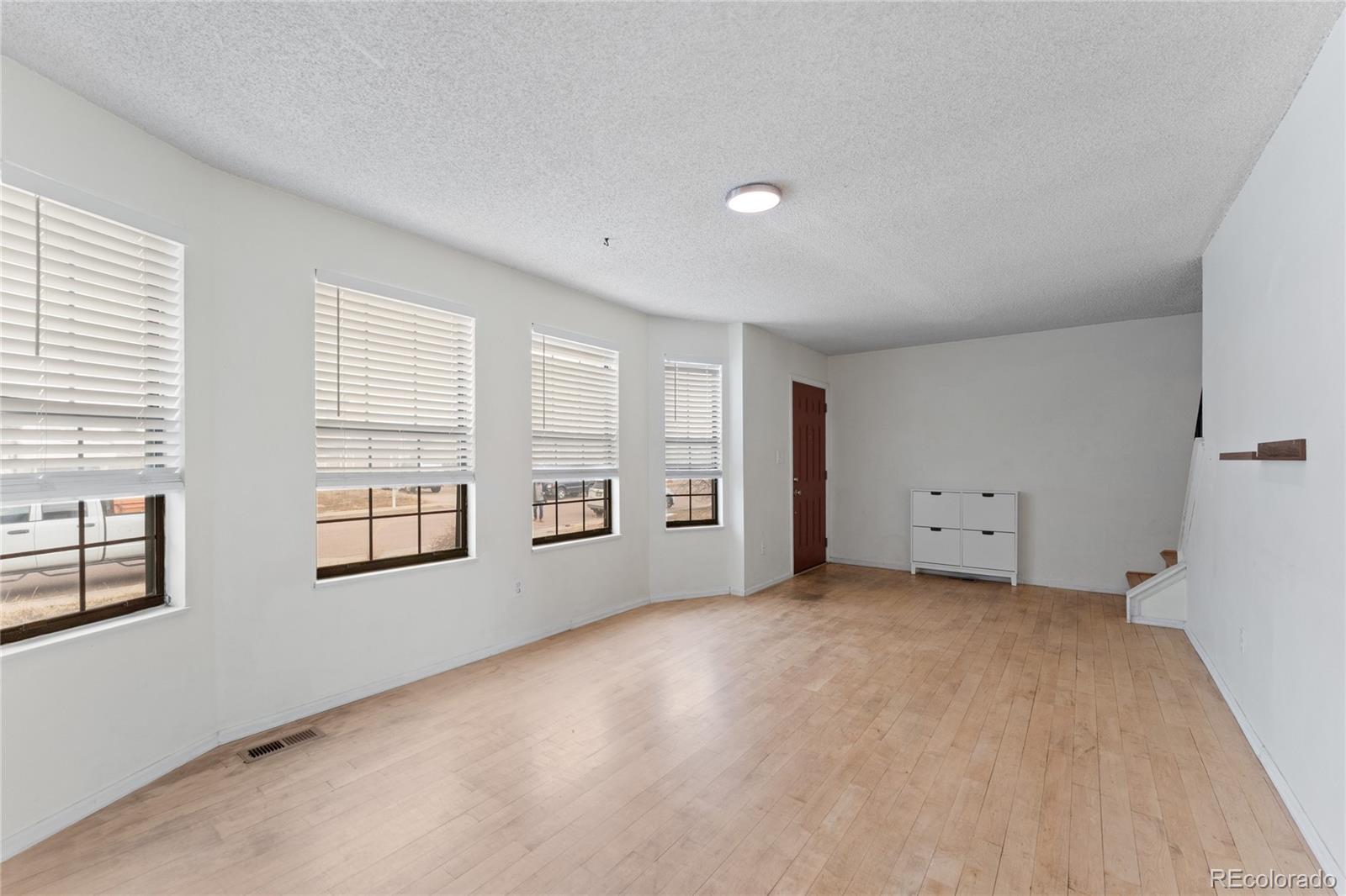 MLS Image #8 for 5045  wezel circle,colorado springs, Colorado