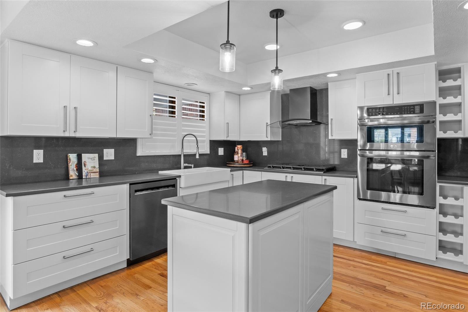 MLS Image #13 for 1721 e phillips avenue,centennial, Colorado