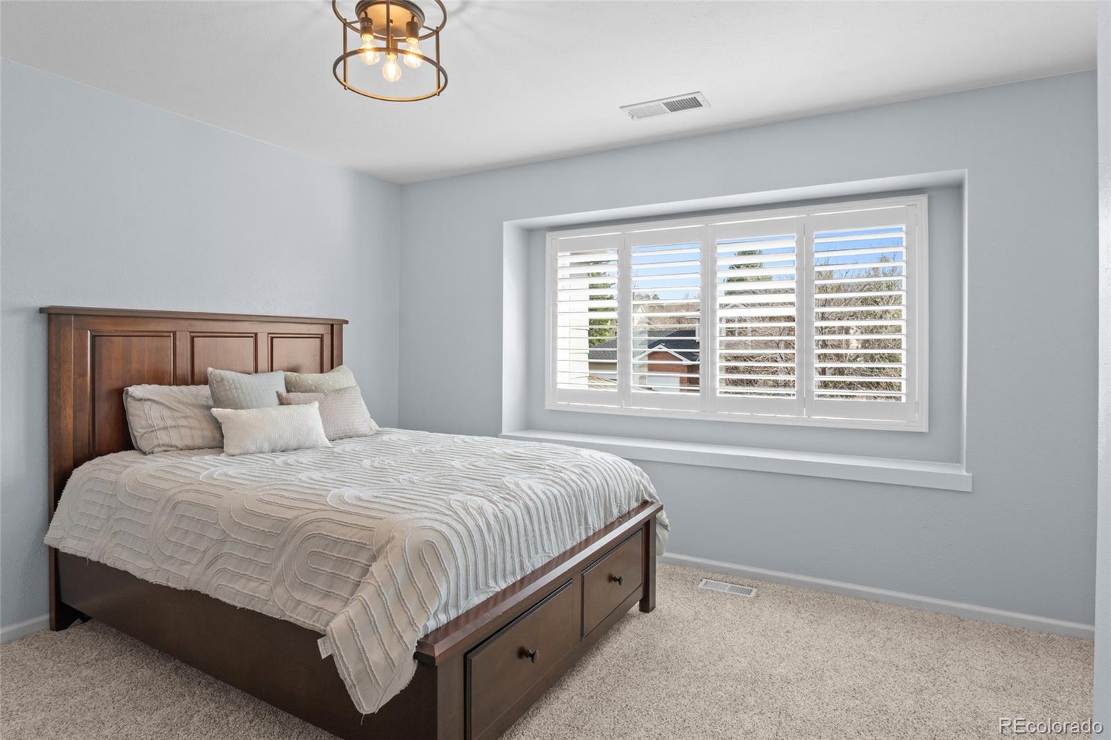 MLS Image #17 for 1721 e phillips avenue,centennial, Colorado