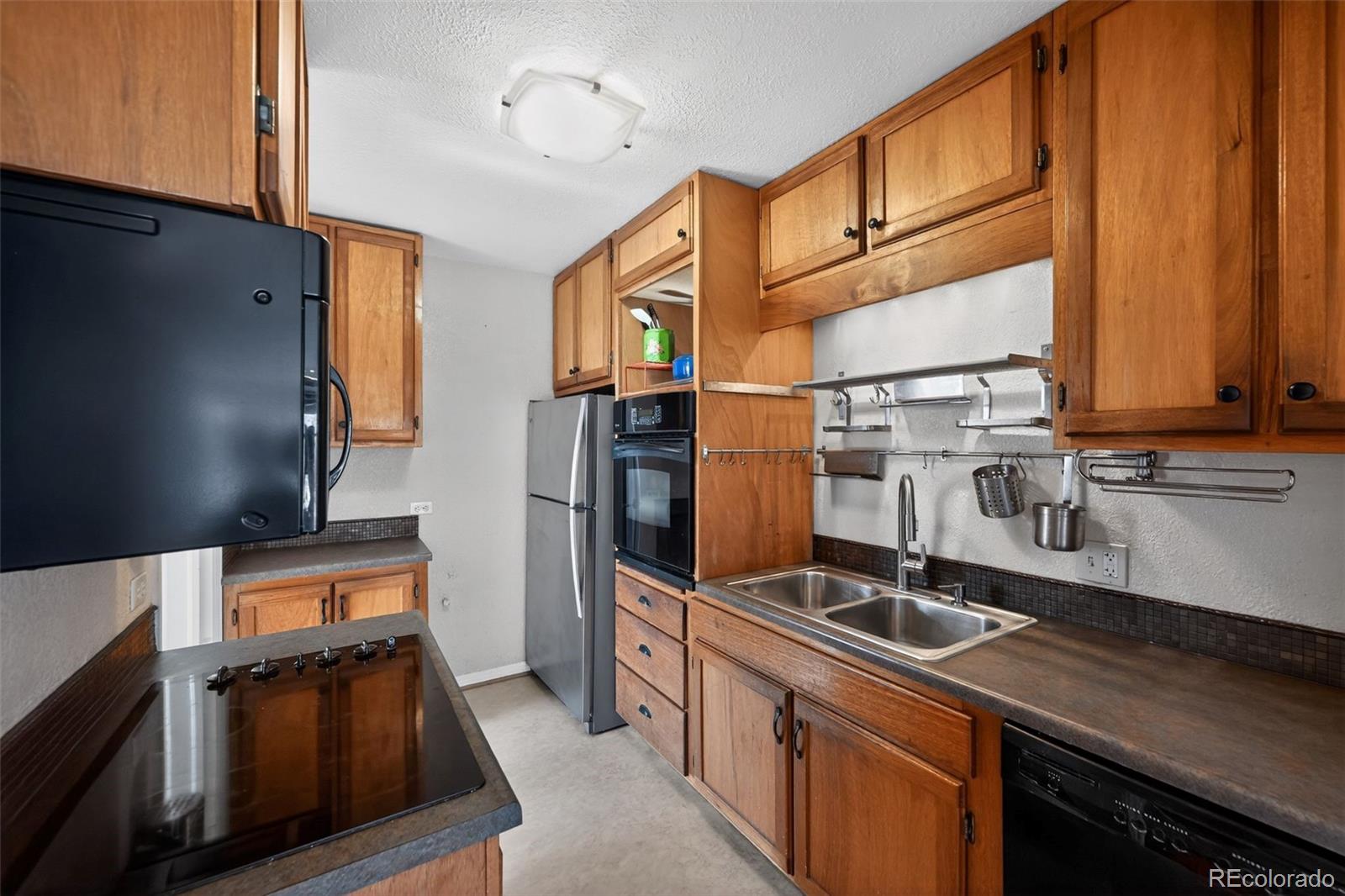 MLS Image #12 for 1680  magnolia street,denver, Colorado