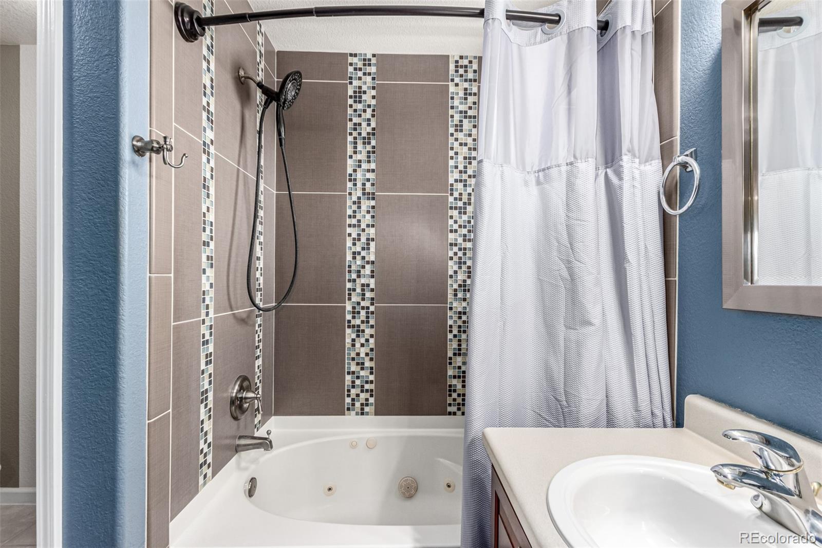 MLS Image #21 for 7556 s shawnee street,aurora, Colorado