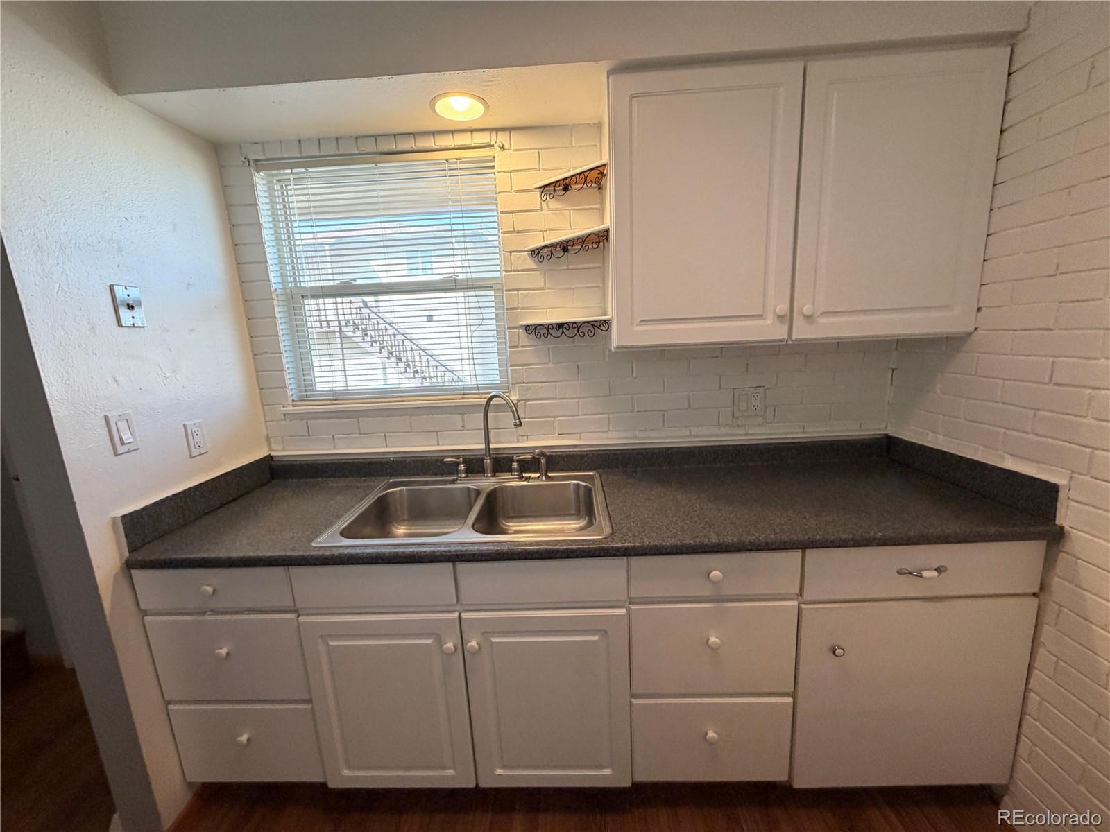 MLS Image #8 for 952  coronado parkway c,denver, Colorado