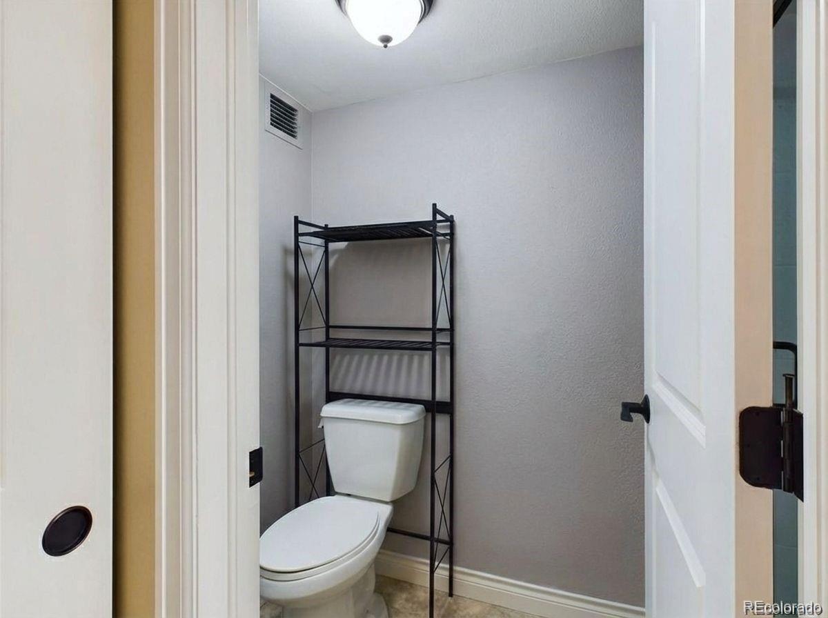 MLS Image #6 for 14000 e linvale place,aurora, Colorado
