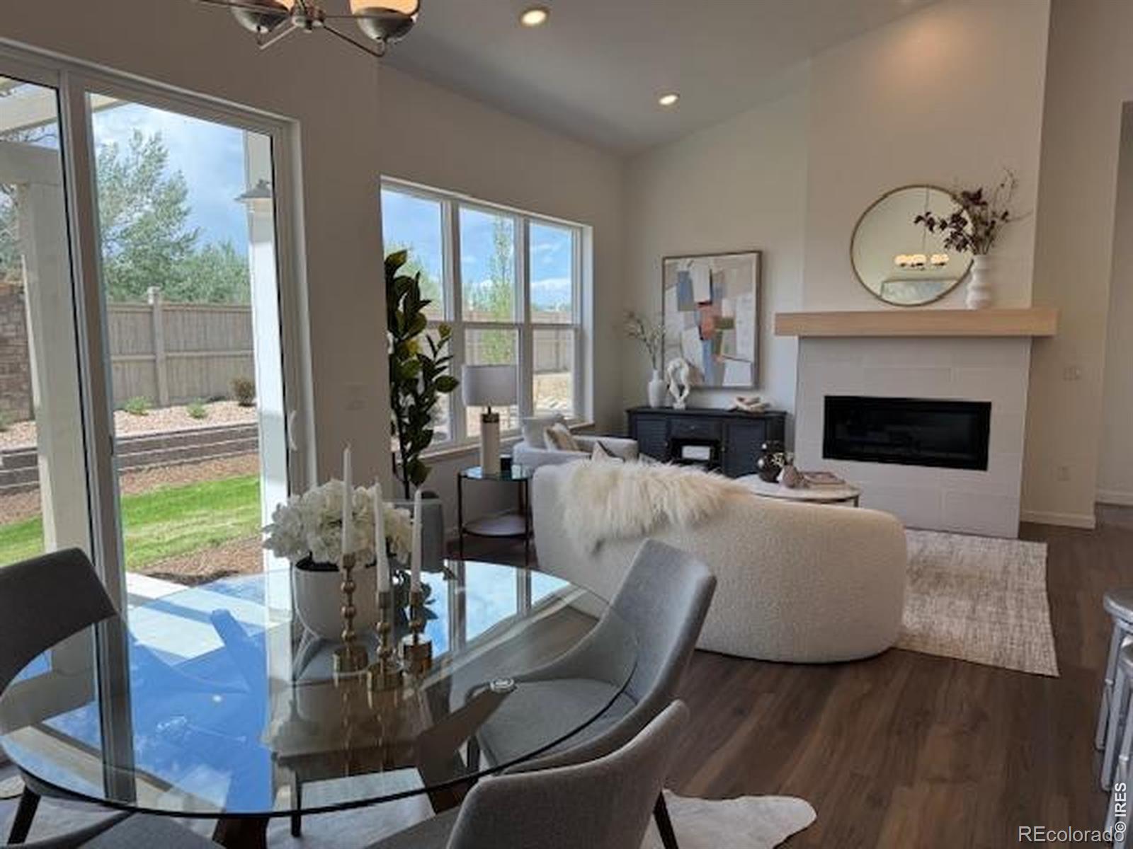 MLS Image #2 for 727  kubat lane,longmont, Colorado