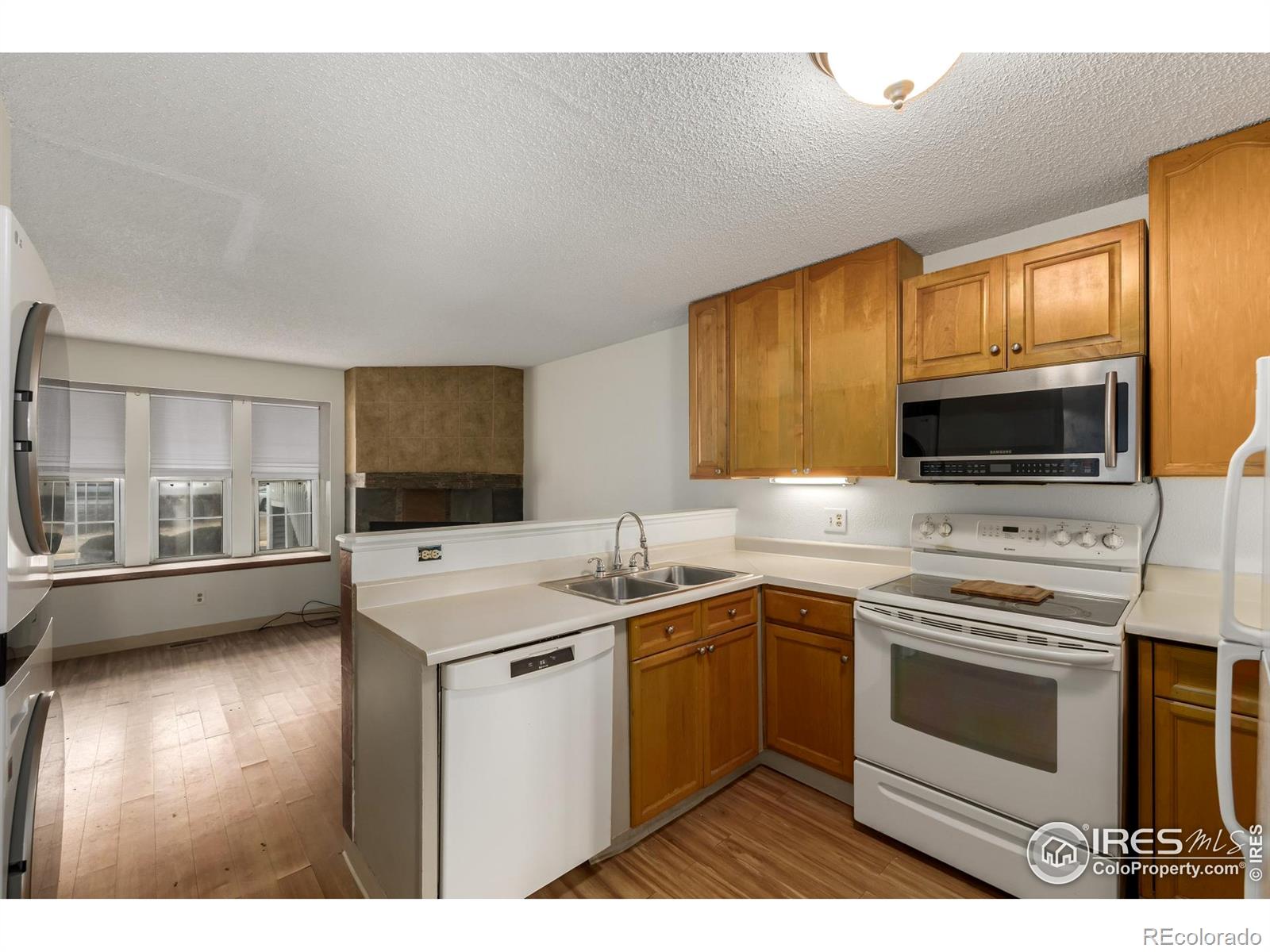 MLS Image #11 for 4210 e 94th avenue,thornton, Colorado
