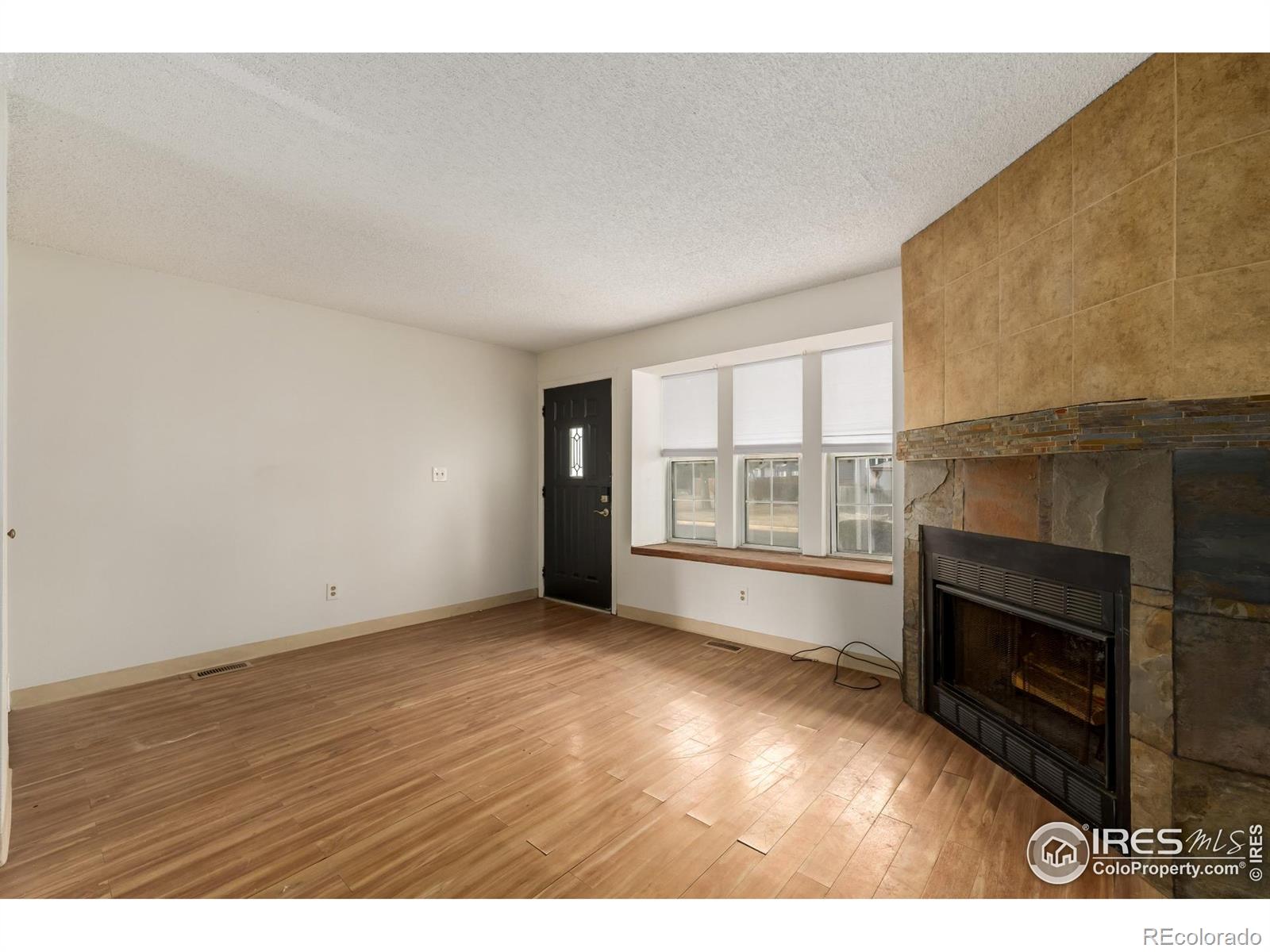 MLS Image #4 for 4210 e 94th avenue,thornton, Colorado