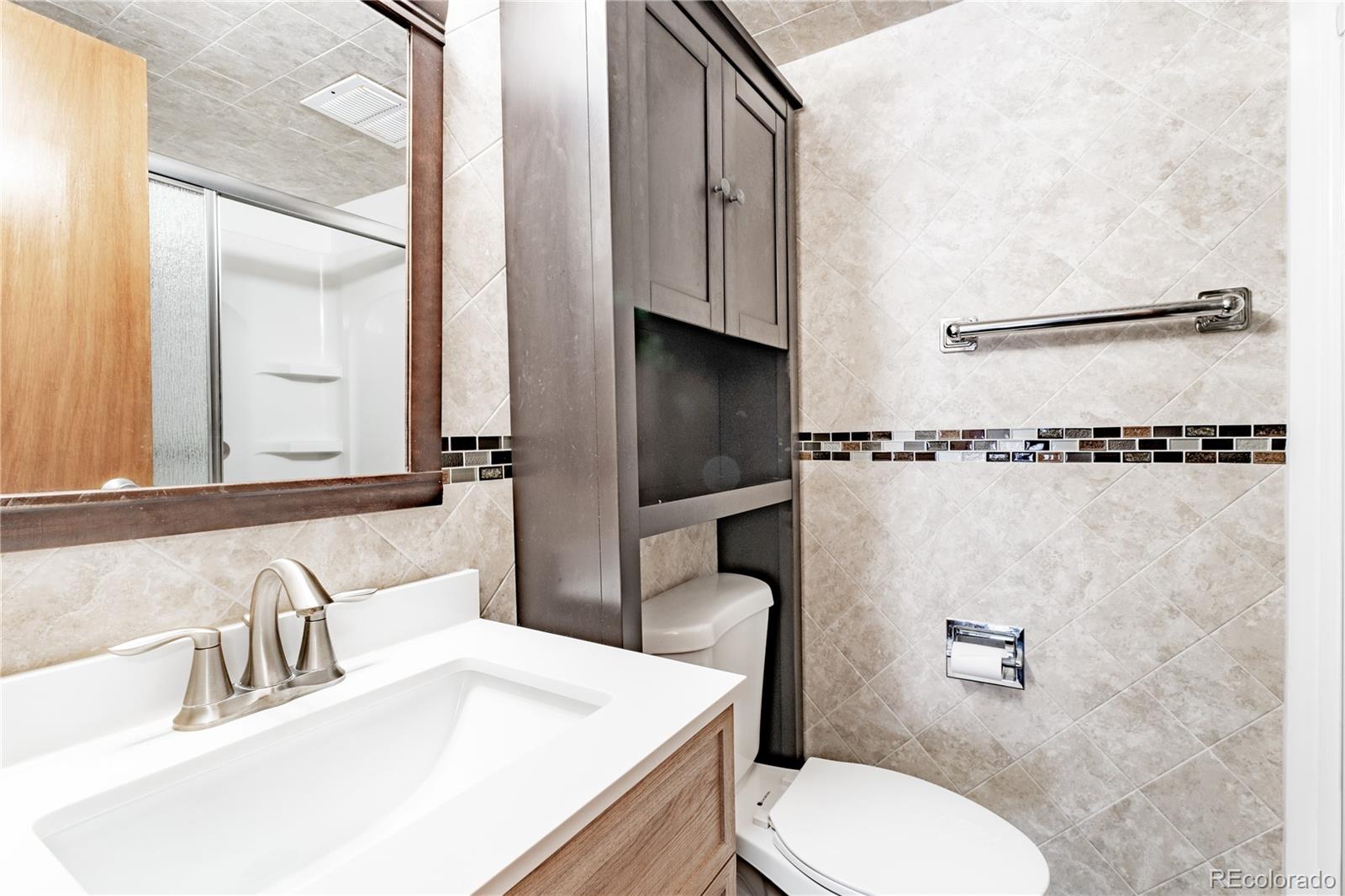 MLS Image #8 for 900  saturn drive,colorado springs, Colorado
