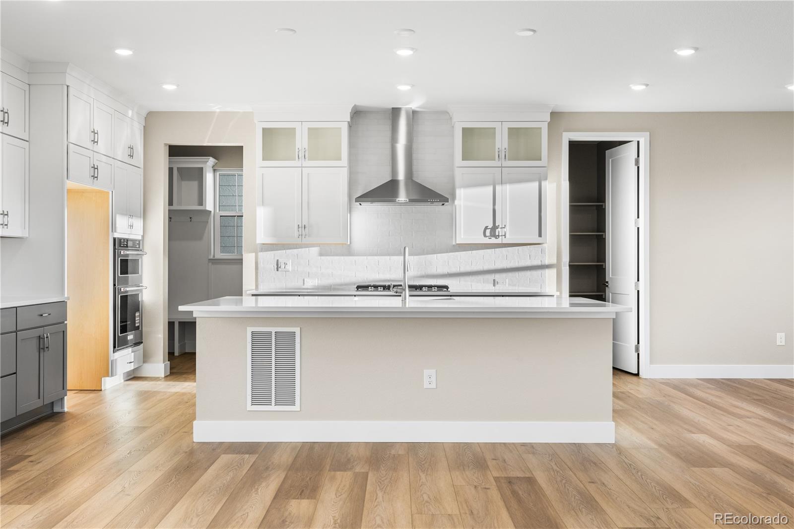 MLS Image #18 for 8778  summerwalk trail,littleton, Colorado