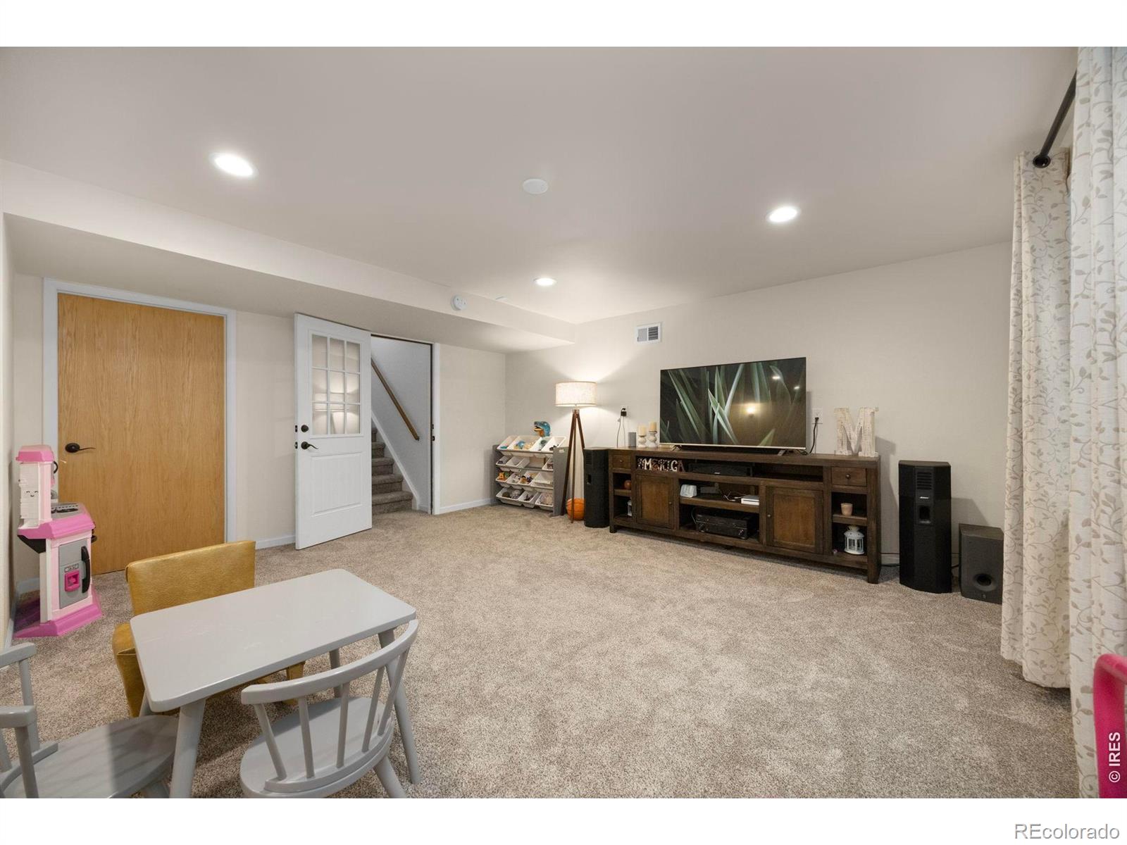 MLS Image #32 for 5215 e county road 16 ,loveland, Colorado