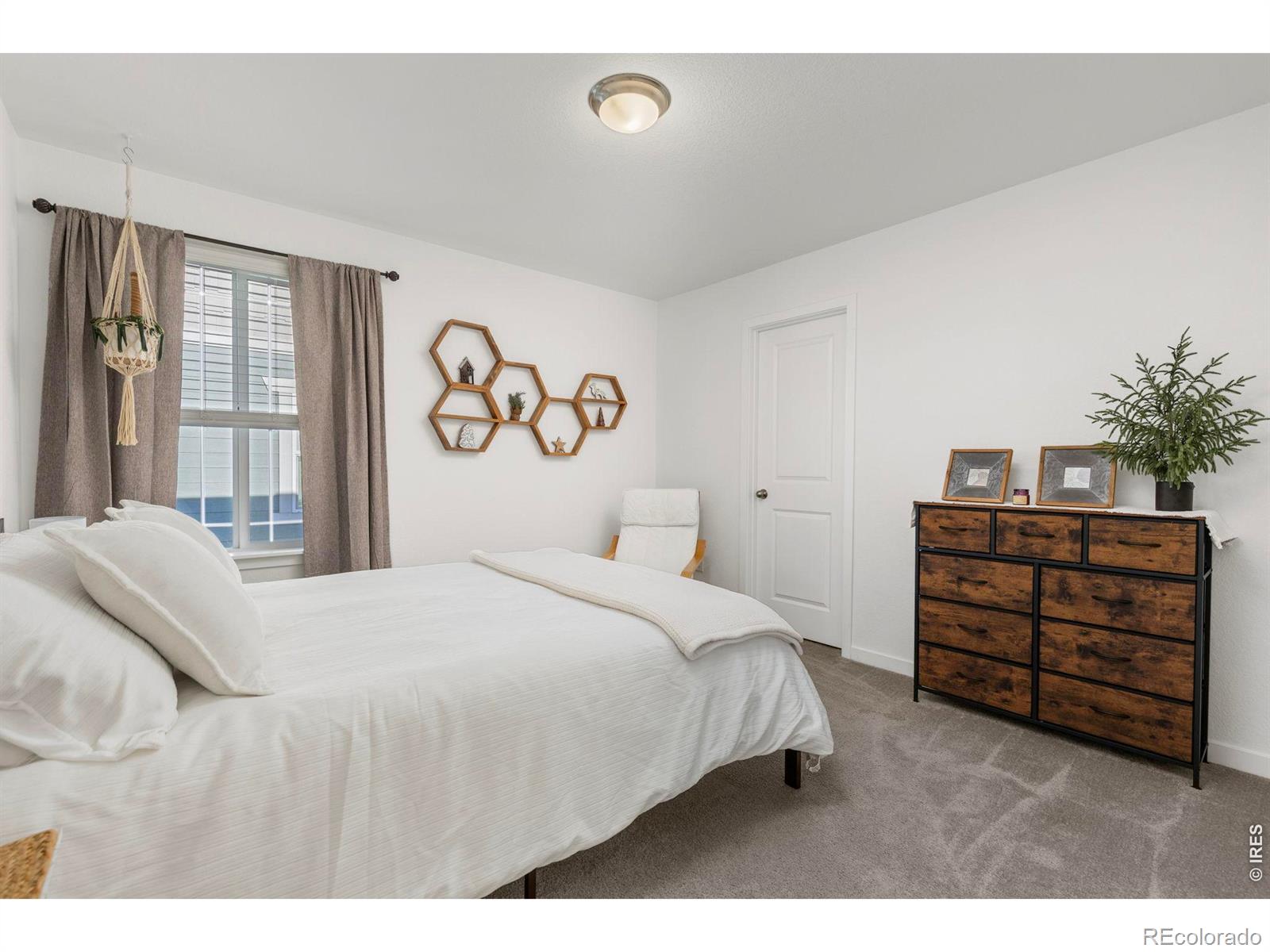 MLS Image #24 for 4084  chasm lake drive,loveland, Colorado
