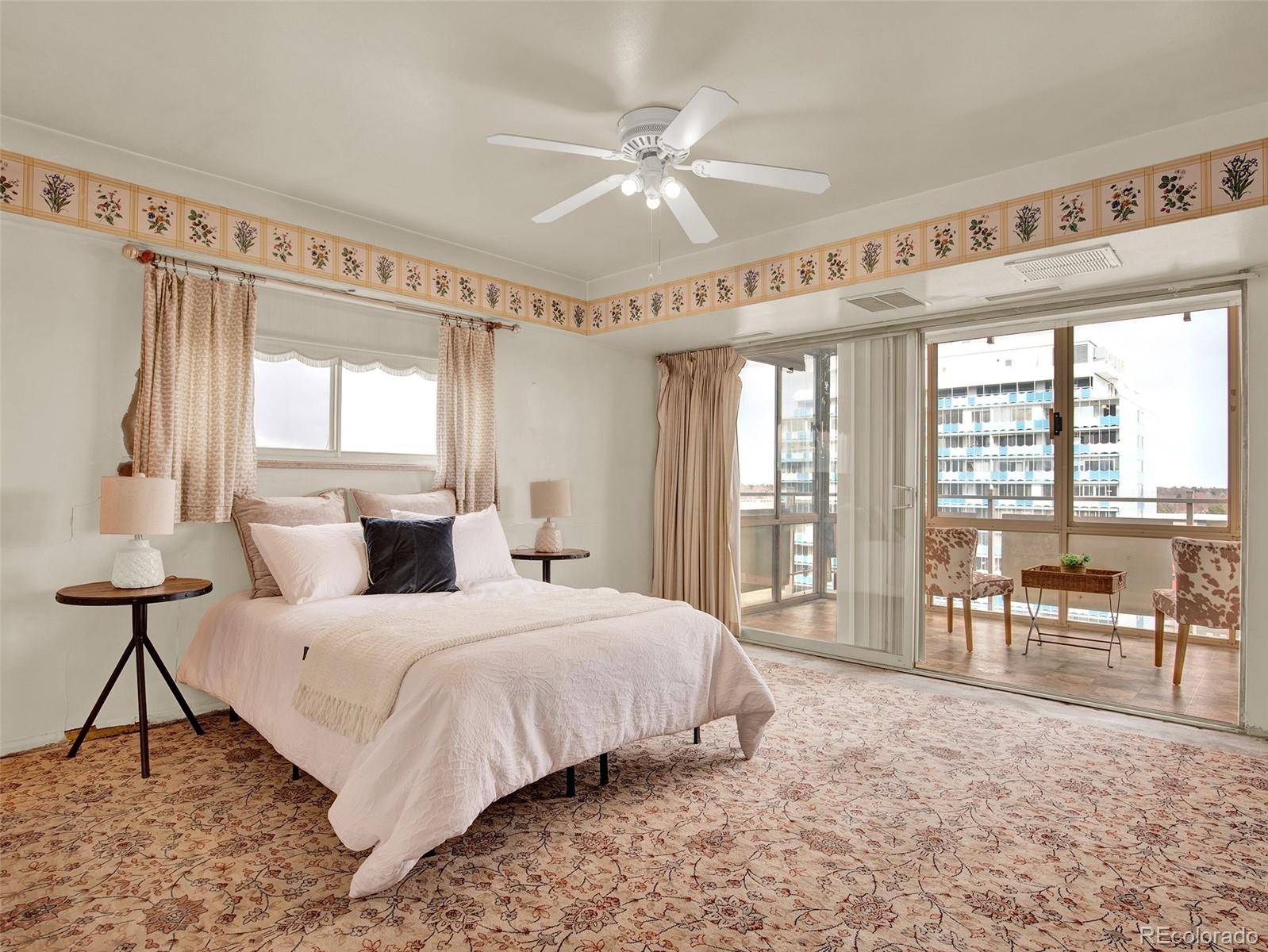 MLS Image #3 for 1121  albion street 910,denver, Colorado