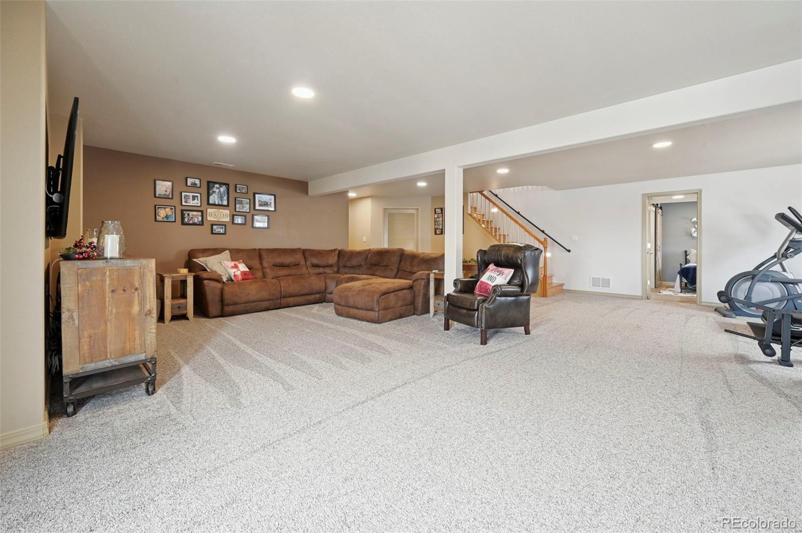 MLS Image #30 for 3430  double tree court,colorado springs, Colorado