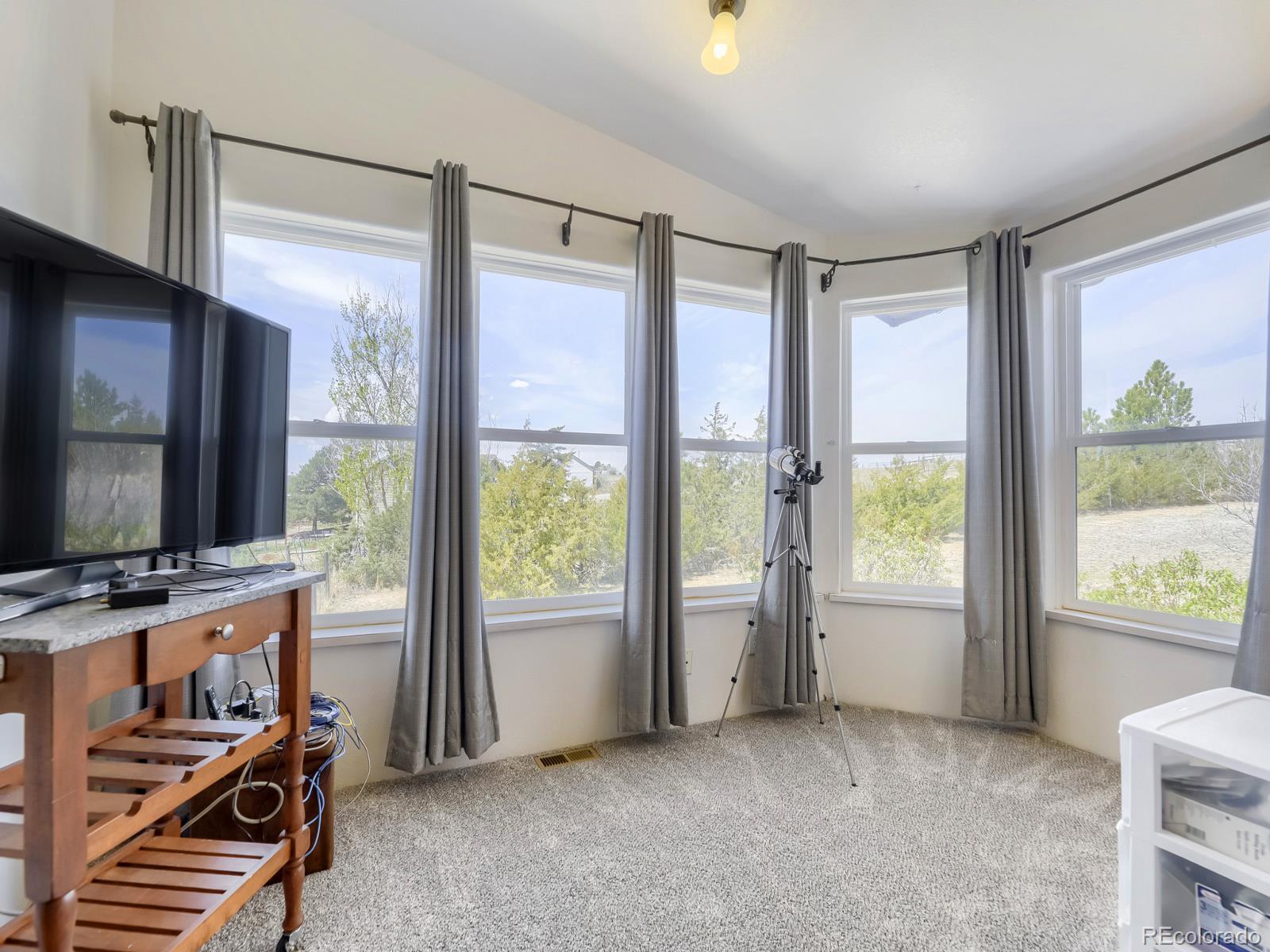 MLS Image #13 for 8690  lariat loop,elizabeth, Colorado