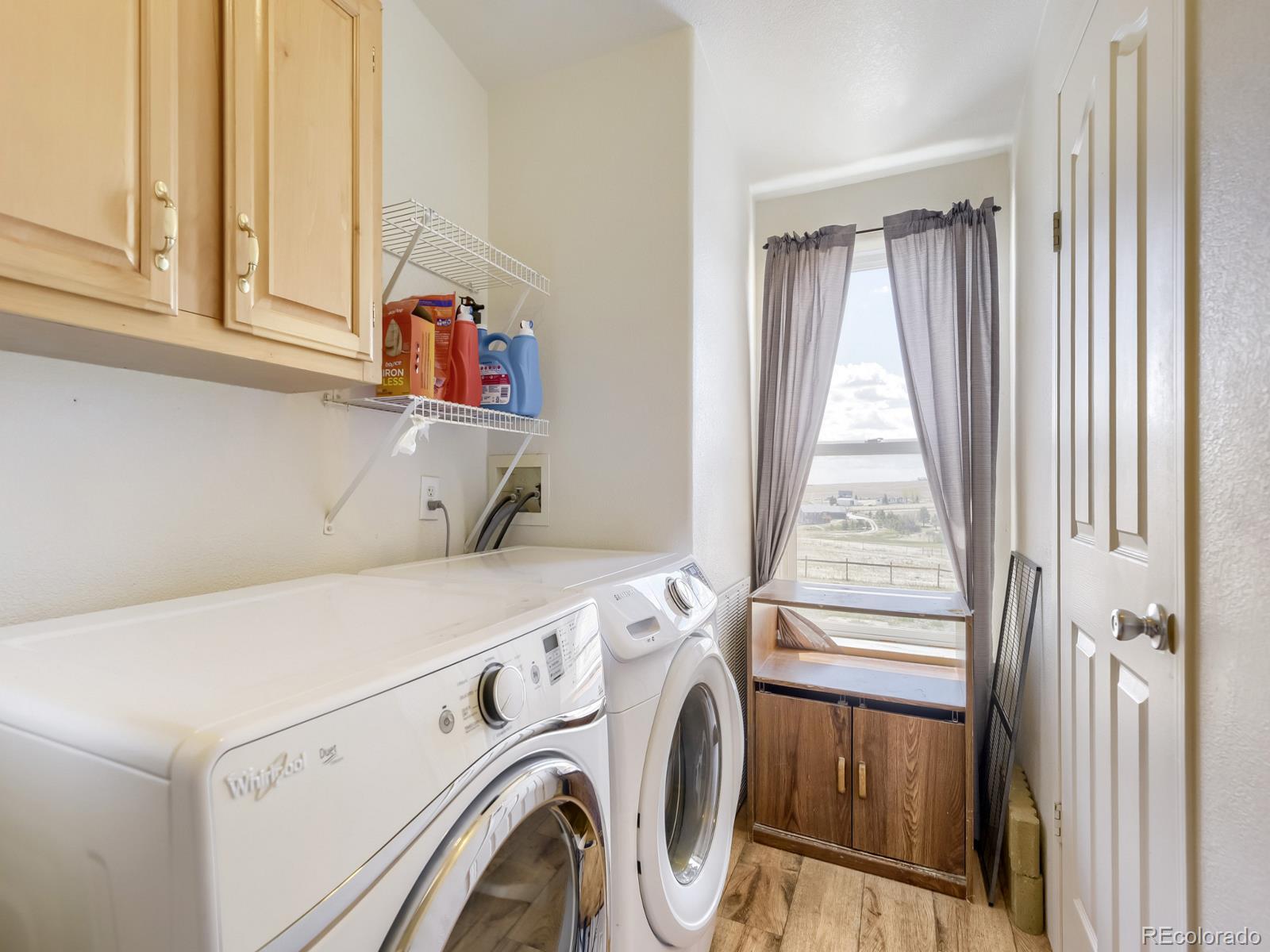MLS Image #22 for 8690  lariat loop,elizabeth, Colorado