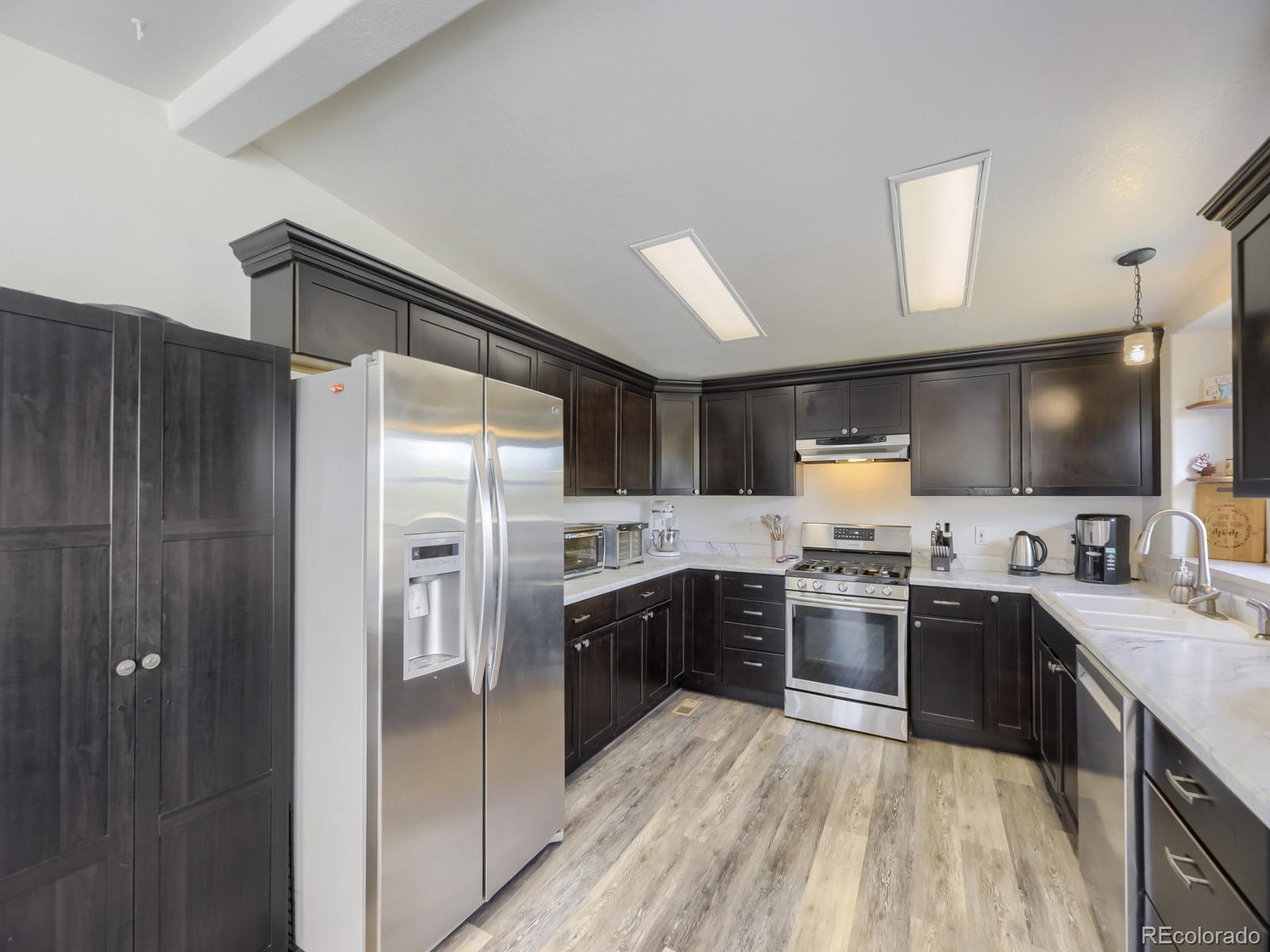 MLS Image #5 for 8690  lariat loop,elizabeth, Colorado