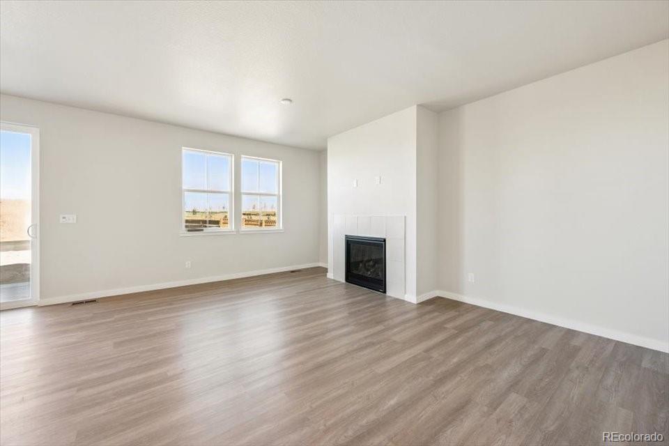MLS Image #8 for 22687 e 47th place,aurora, Colorado