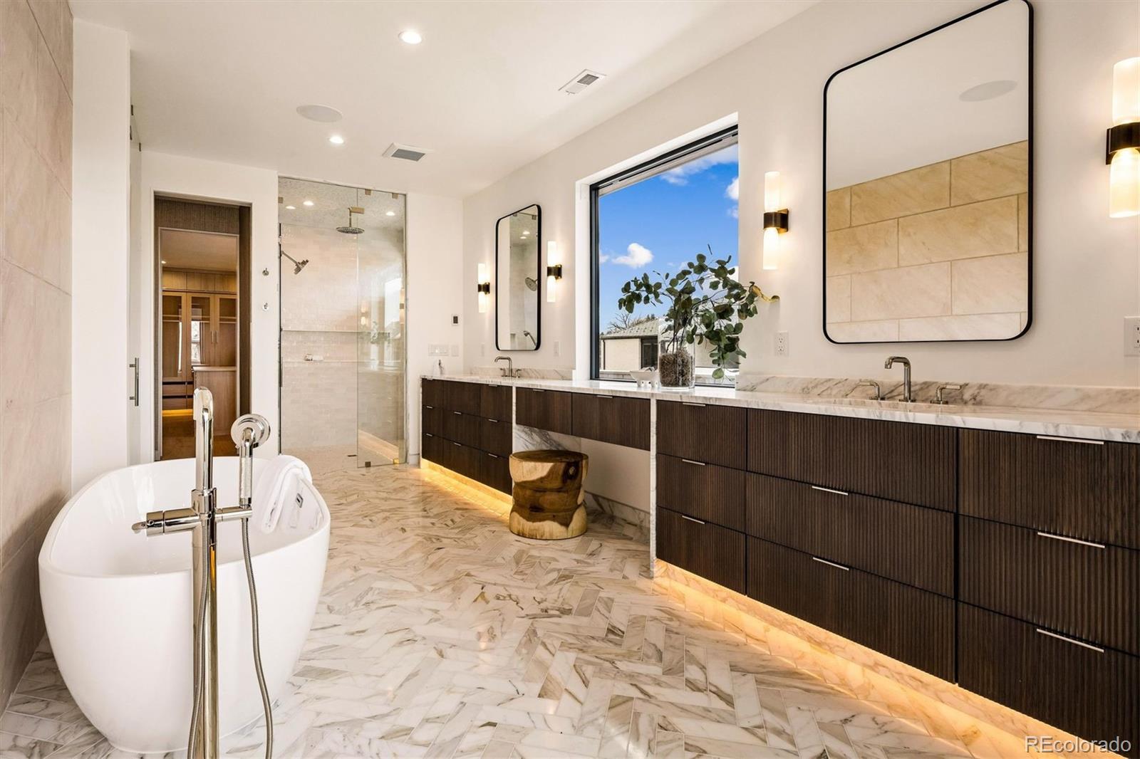 MLS Image #22 for 2620 e cedar avenue,denver, Colorado