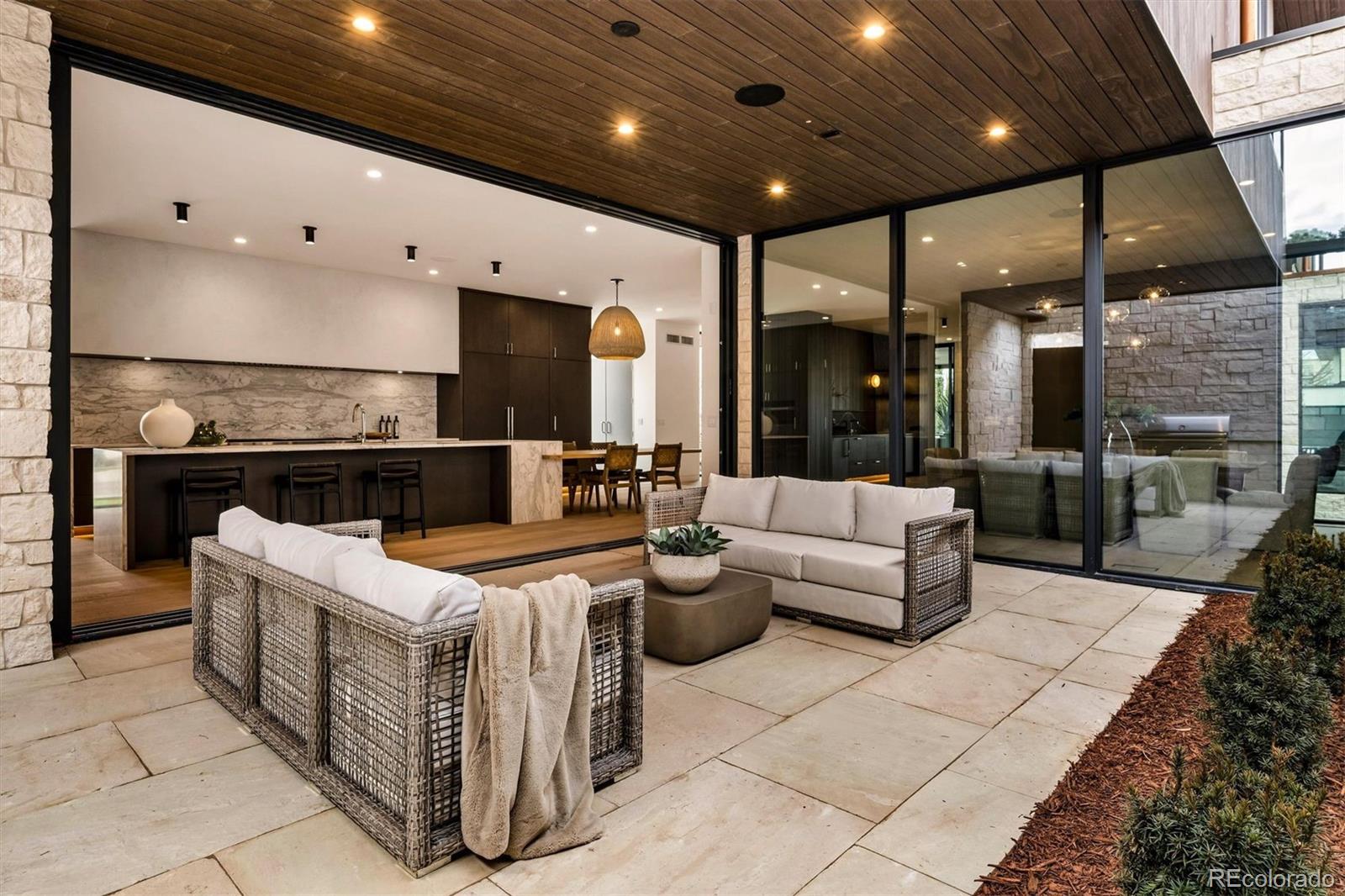 MLS Image #5 for 2620 e cedar avenue,denver, Colorado