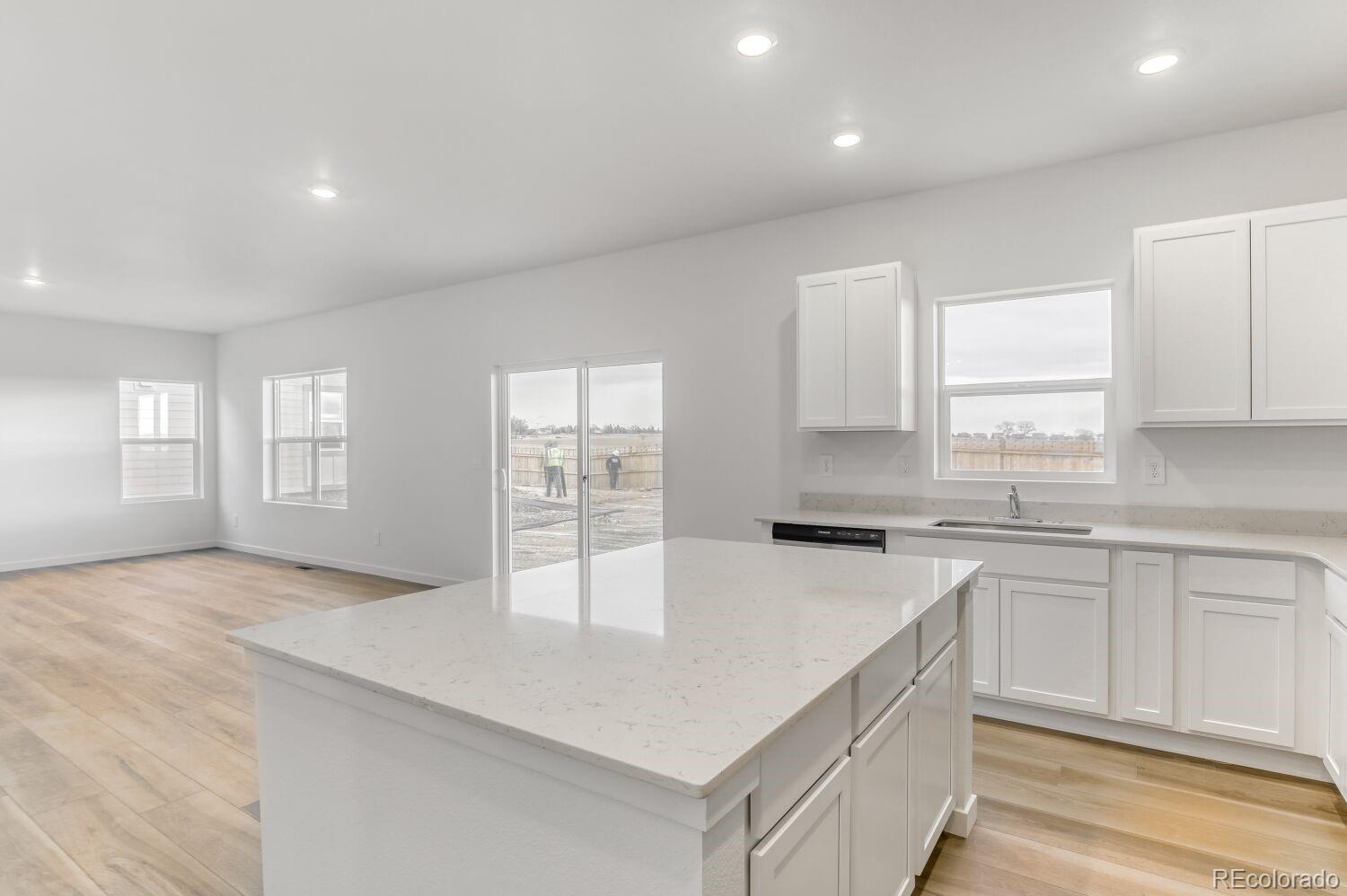 MLS Image #4 for 289  mia lane,johnstown, Colorado