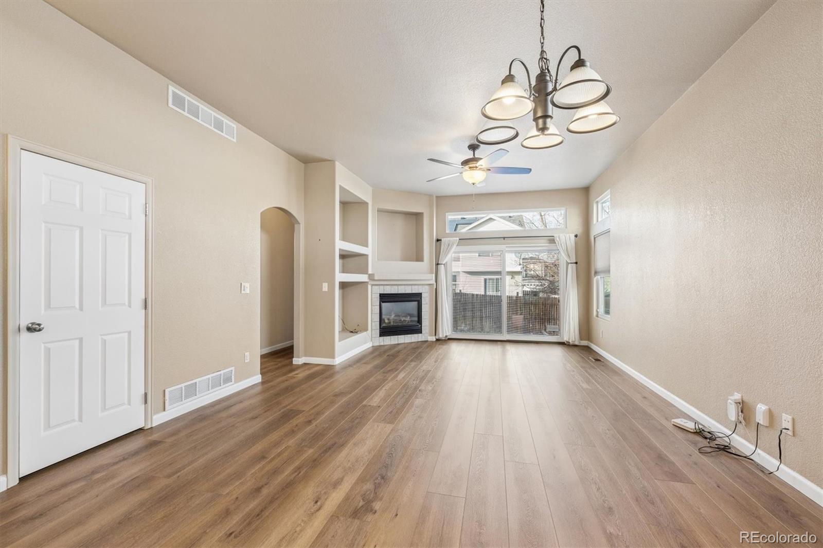 MLS Image #5 for 5243 e 119th way,thornton, Colorado