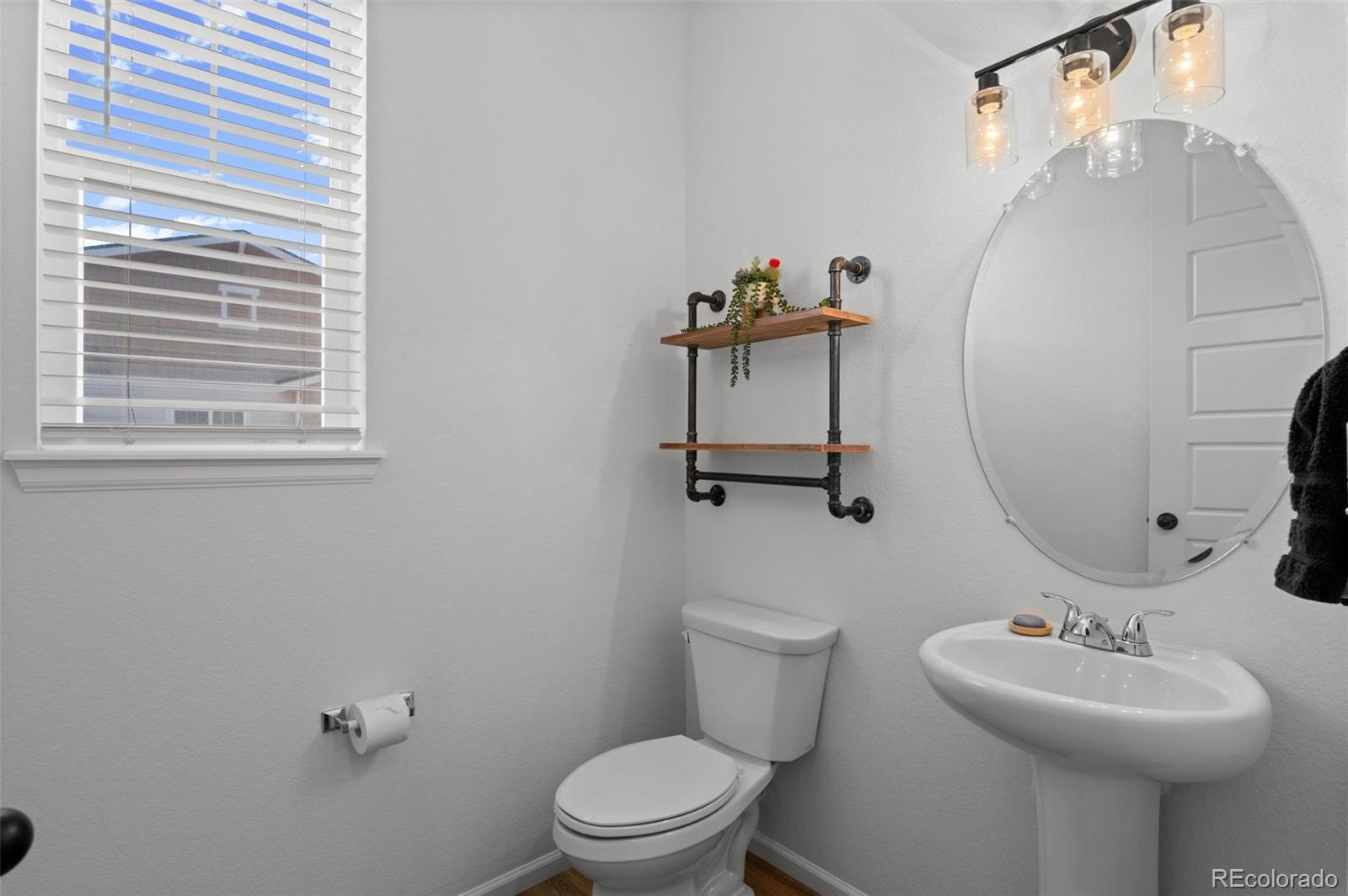 MLS Image #17 for 24601 e 37th avenue,aurora, Colorado