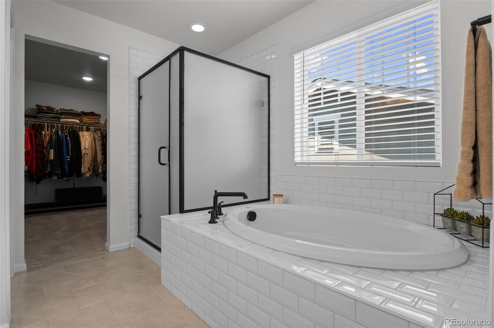 MLS Image #24 for 24601 e 37th avenue,aurora, Colorado