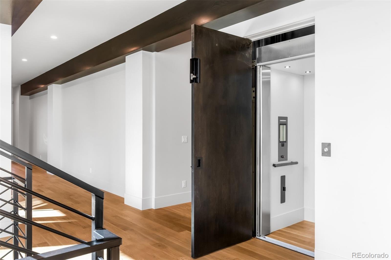 MLS Image #19 for 2671 e cedar avenue,denver, Colorado